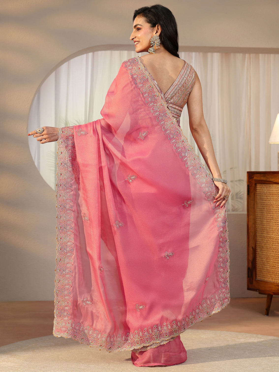 Mameraa Bubblegum Pink  Leafy Embroidered Tissue Saree