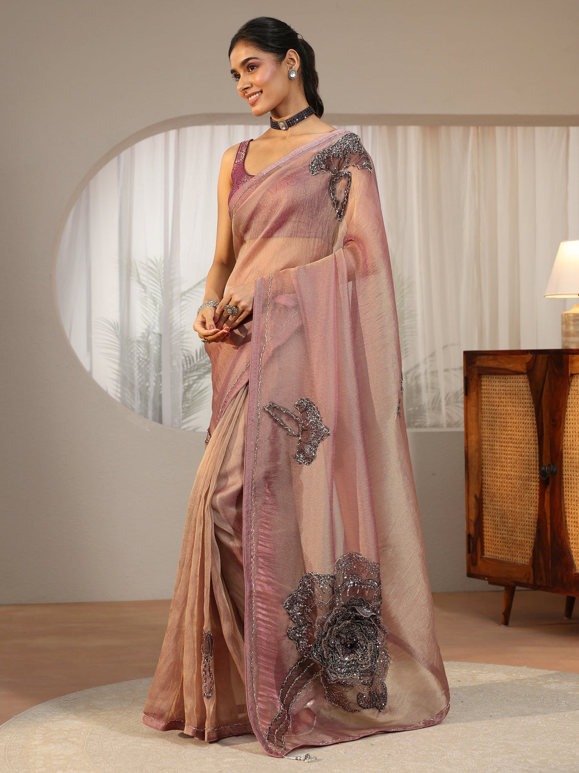 Mameraa Art Mameraa Art Mauve Sequined Floral Applique Tissue Saree
