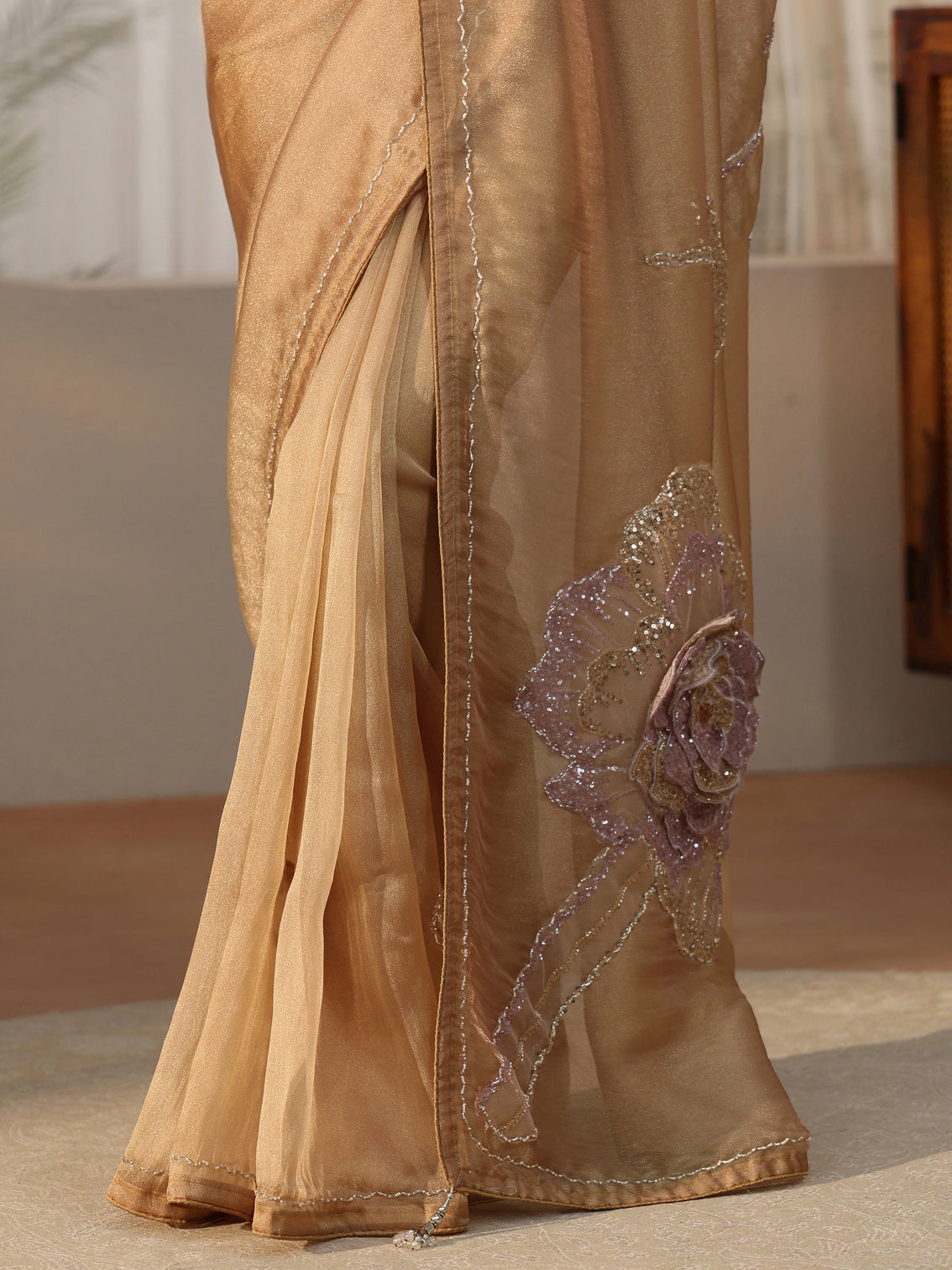 Mameraa Art Mameraa Art Gold Sequined Floral Applique Tissue Saree