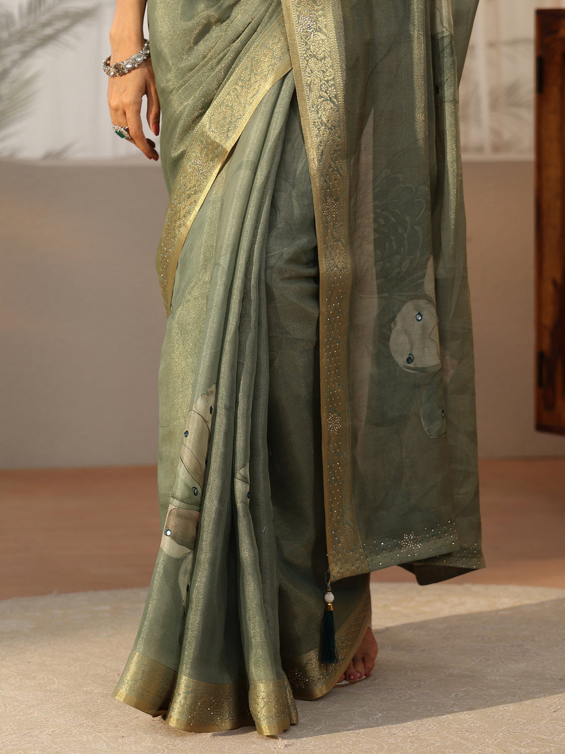 Mameraa Sage Green Floral Printed Silk Blend Saree with Woven Border