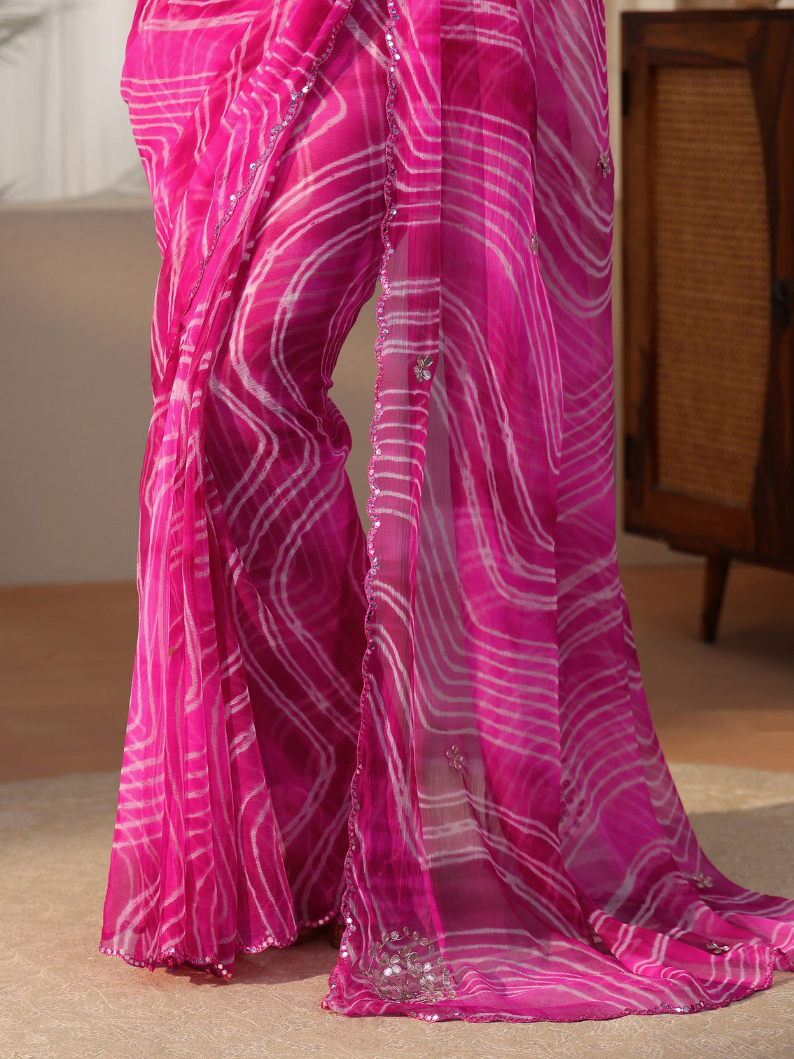 Mameraa Rani Pink Leheriya Printed Chiffon Saree