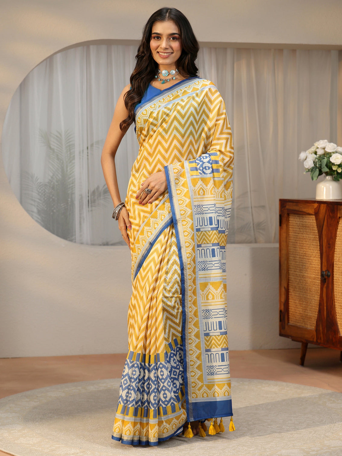 Mameraa Multi Colour Chevron Printed Cotton Blend Saree