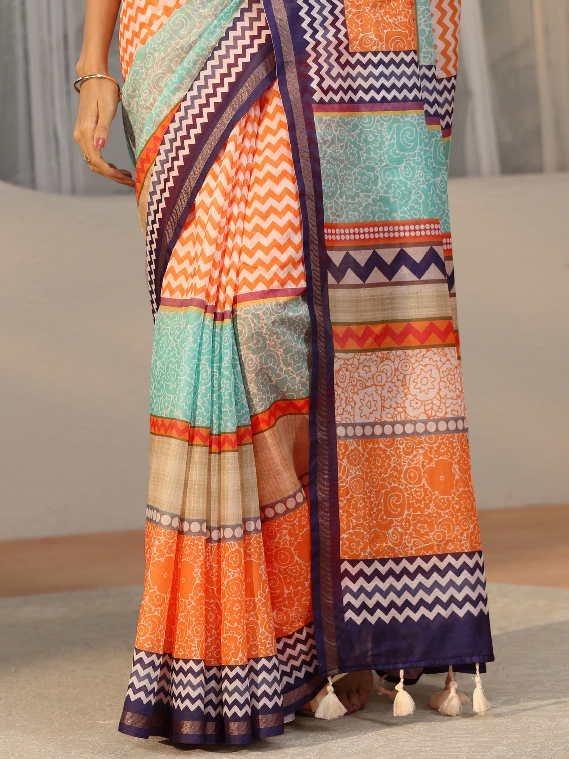 Mameraa Multi Colour Chevron Printed Cotton Blend Saree