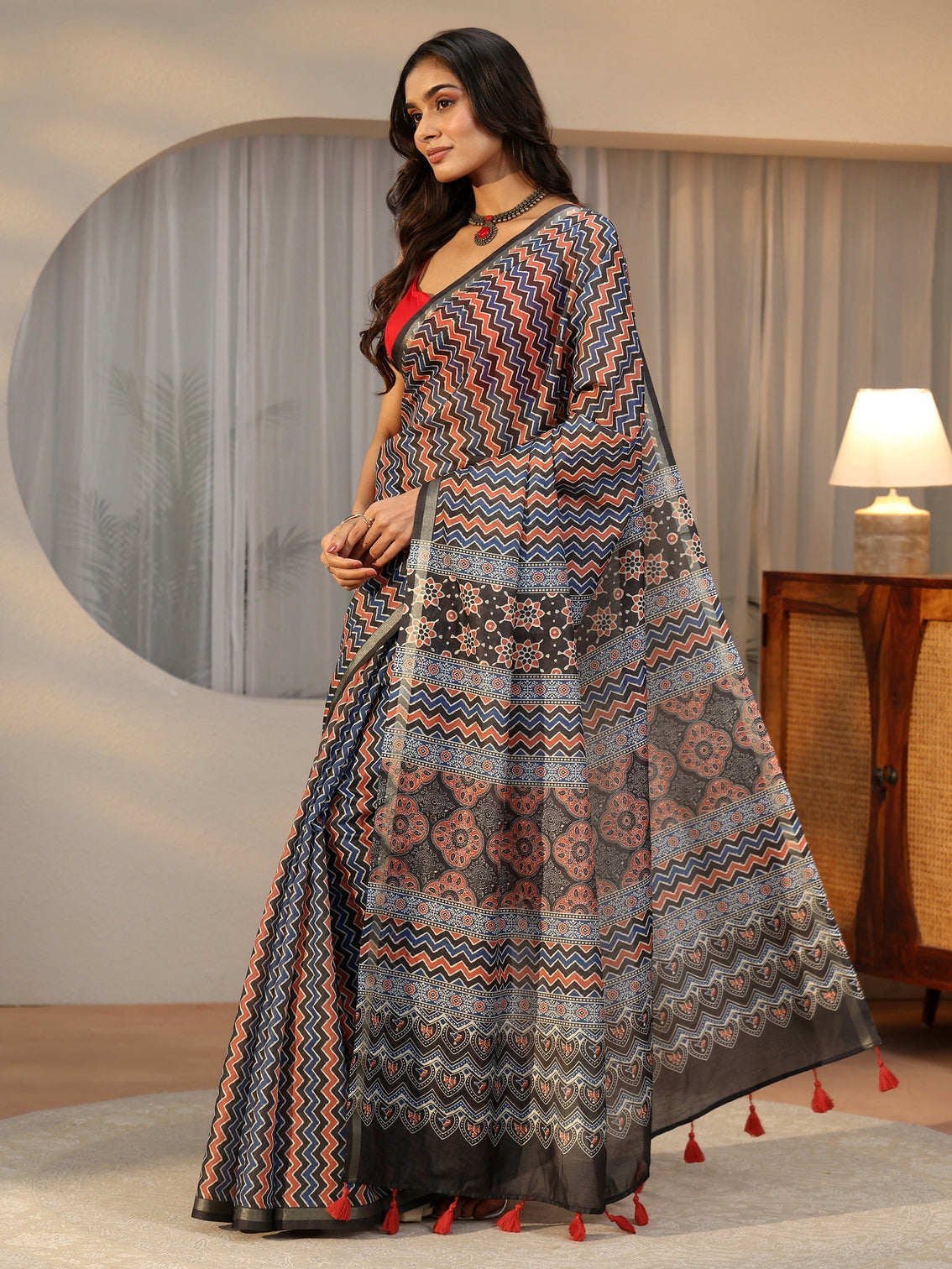 Mameraa Multi Colour Chevron Printed Cotton Blend Saree