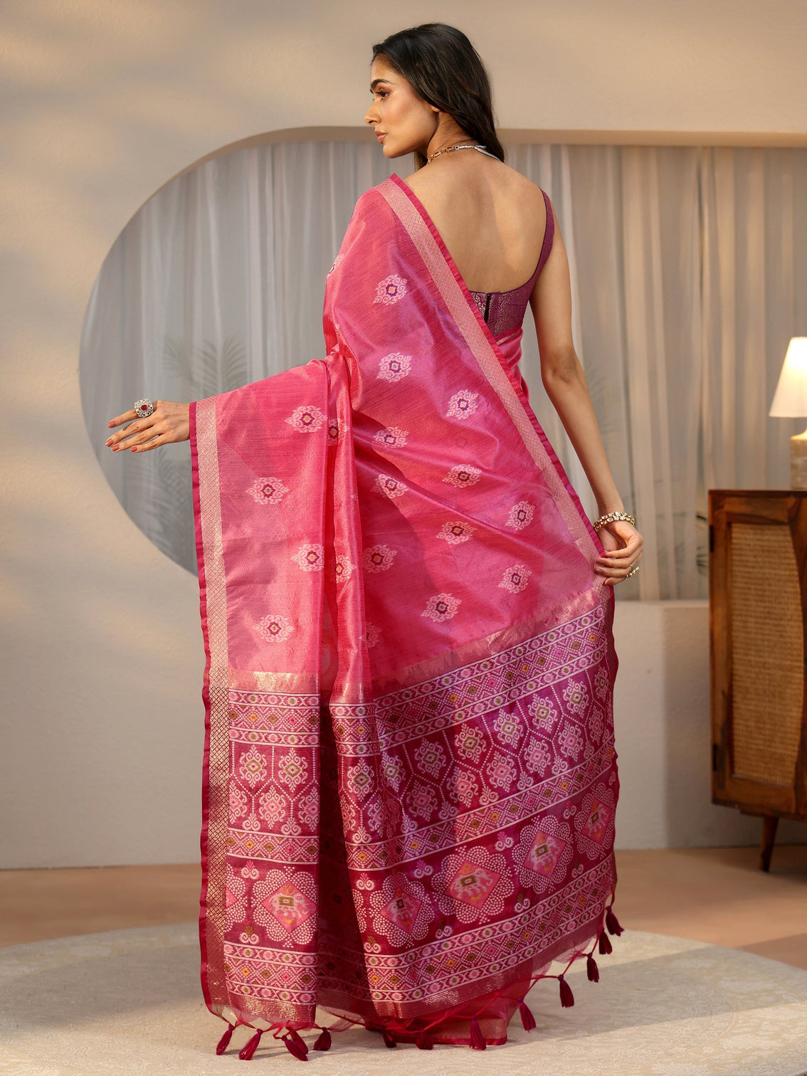 Mameraa Rani Pink Woven Design Silk Blend Saree