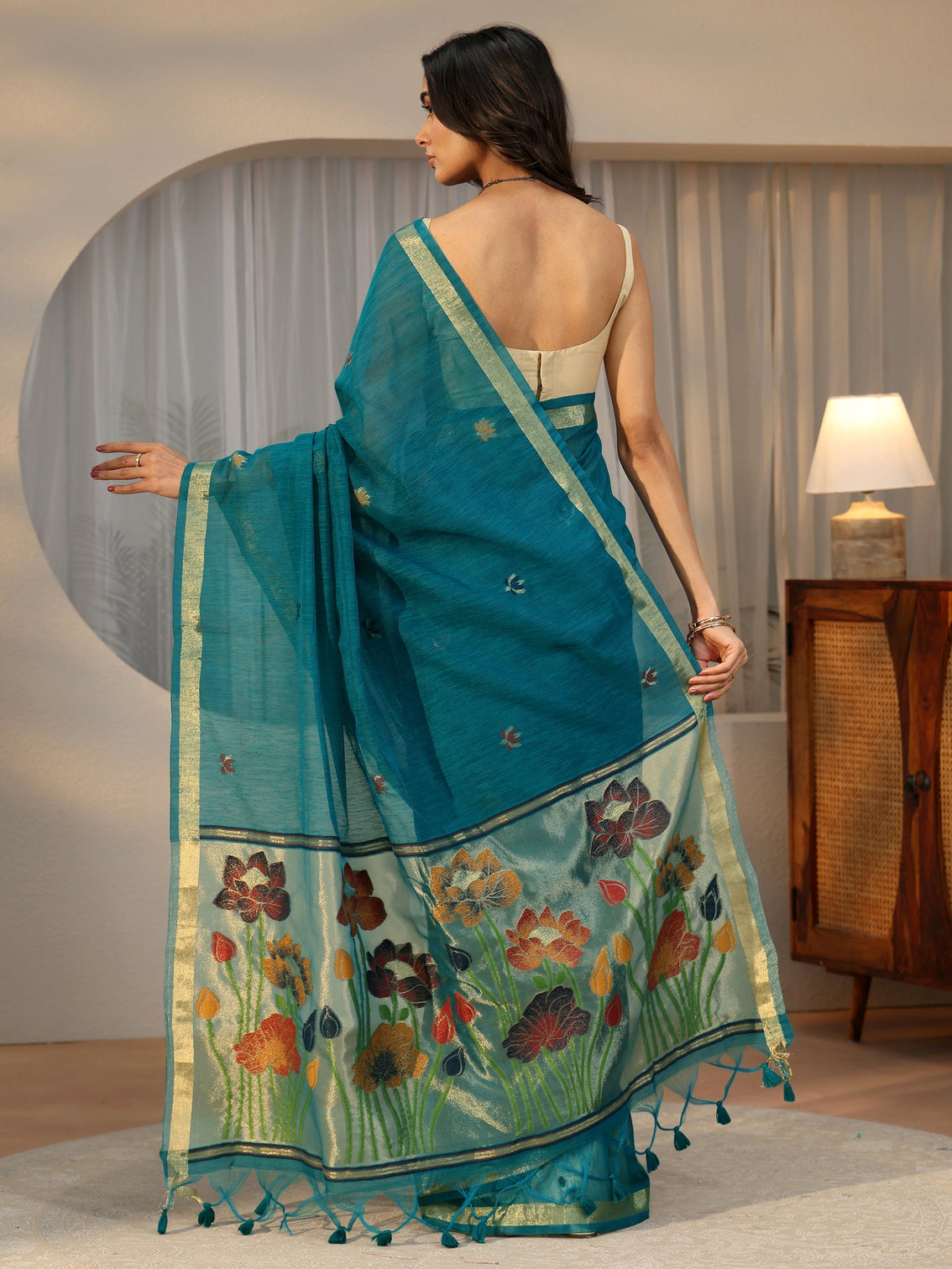 Mameraa Teal Blue Woven Design Floral Pallu Silk Blend Saree