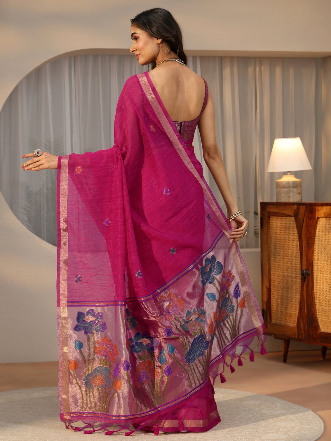 Mameraa Rani Pink Woven Design Floral Pallu Silk Blend Saree