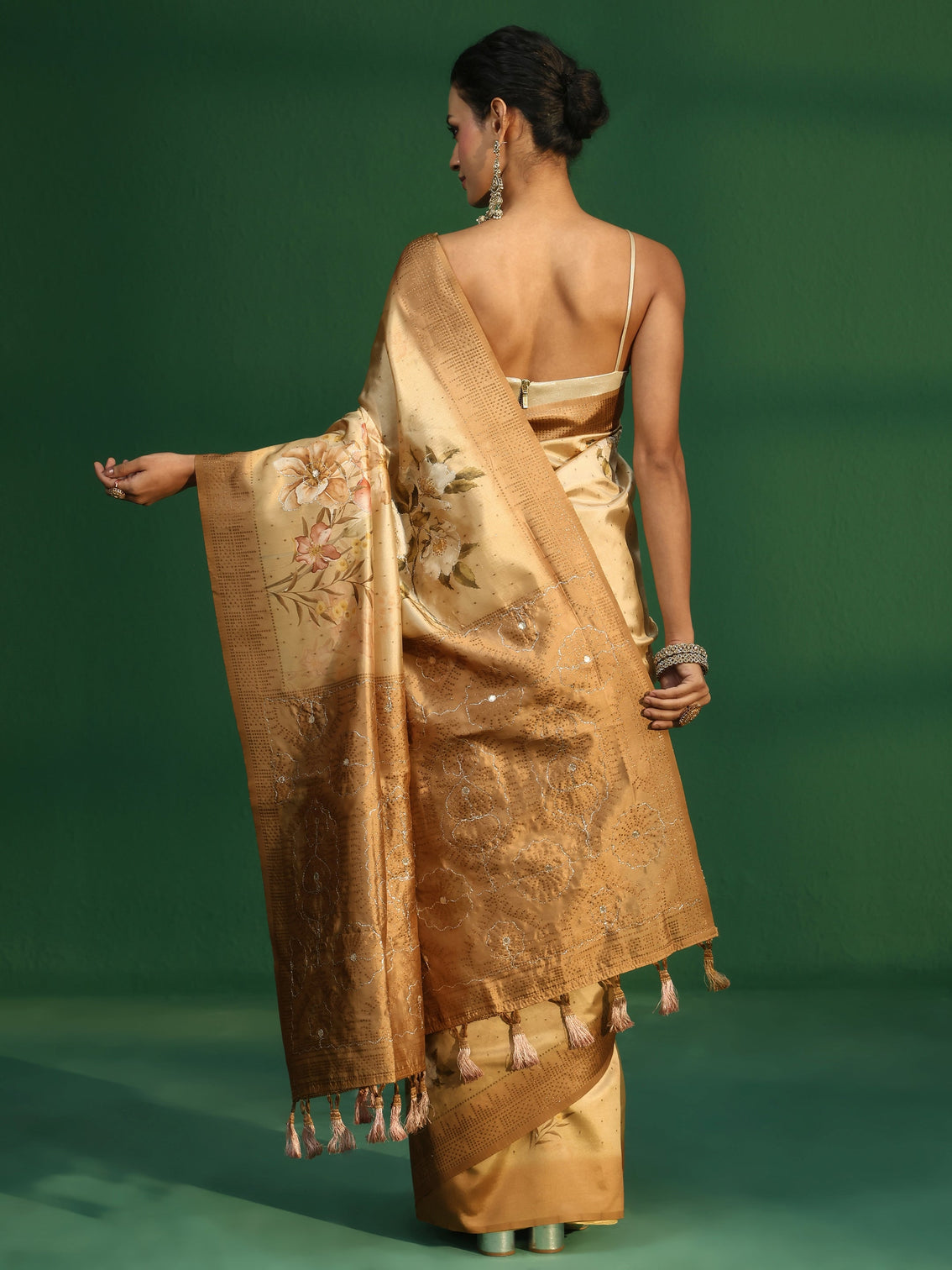 Mameraa Mustard Floral Print Silk Blend Saree with Embellished Border