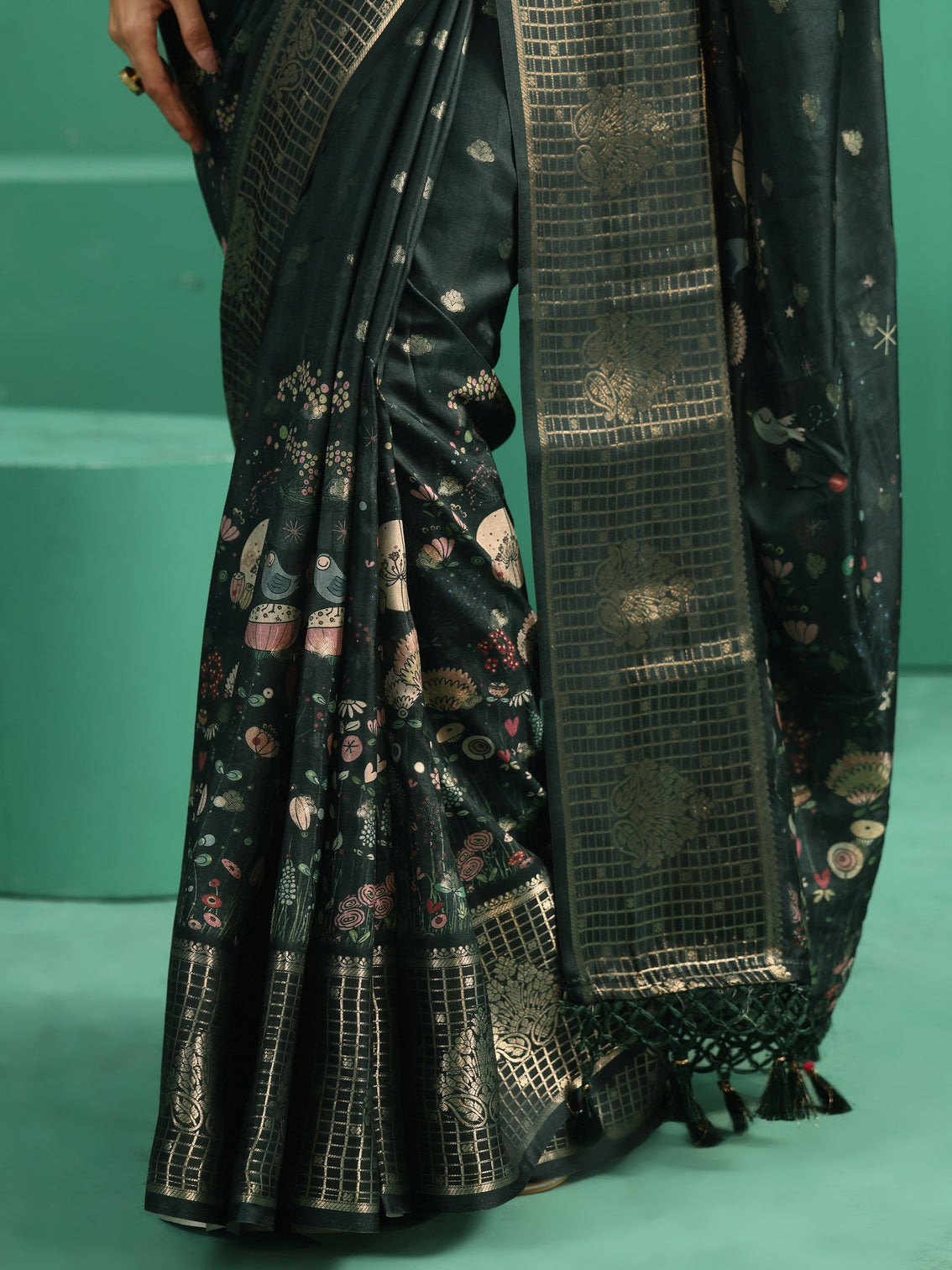 Mameraa Jungle Green Printed Silk Blend with Woven Design Border