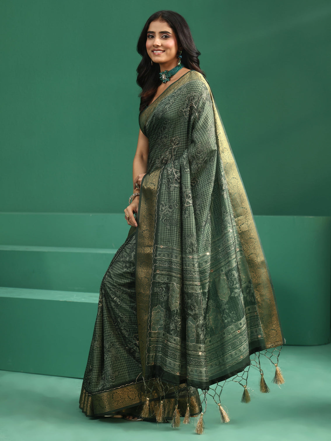 Mameraa Green Floral Printed Silk Blend Saree with Woven Design Border
