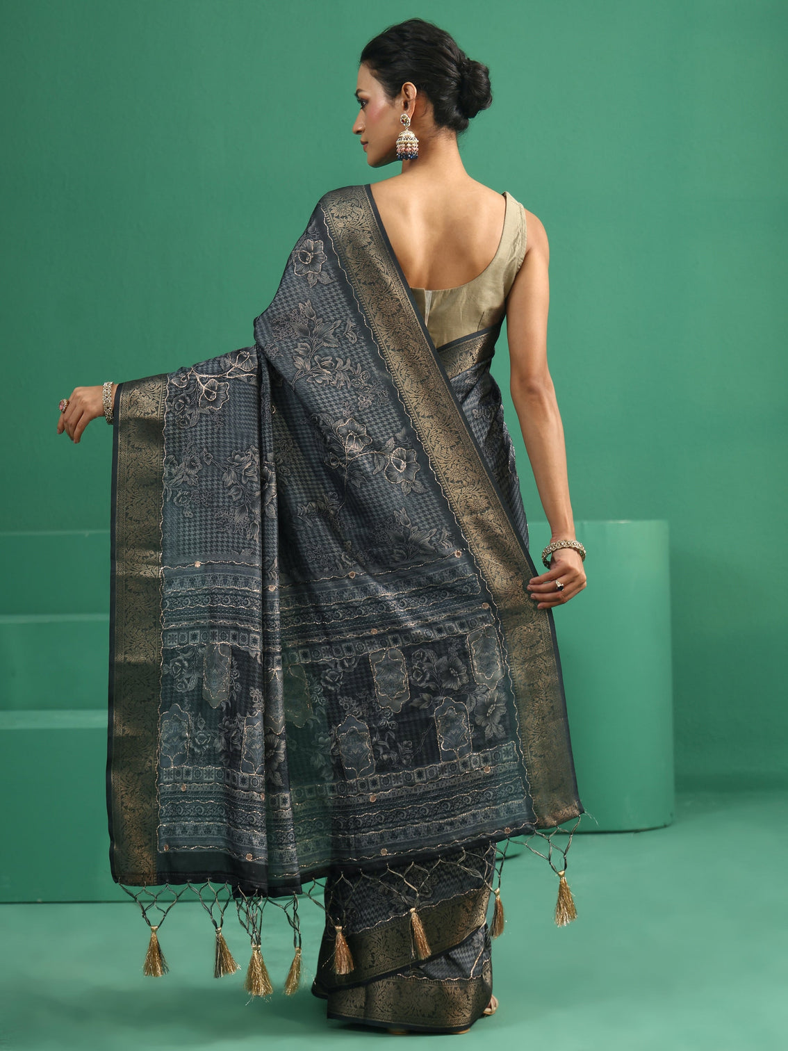 Mameraa Navy Blue Floral Printed Silk Blend Saree with Woven Design Border