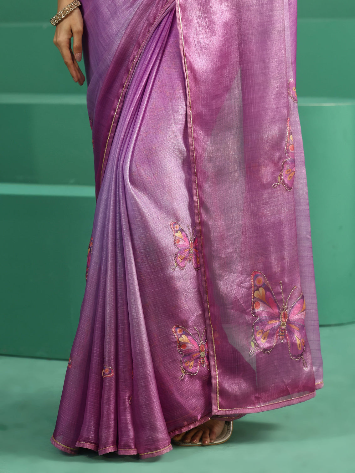 Mameraa Light Purple Butterfly Print Chiffon Saree