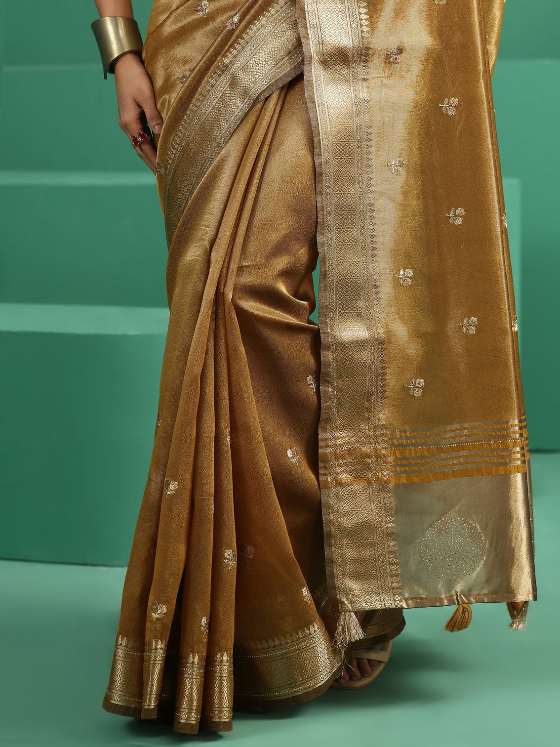 Mameraa Mustard Floral Embroidered Tissue Saree