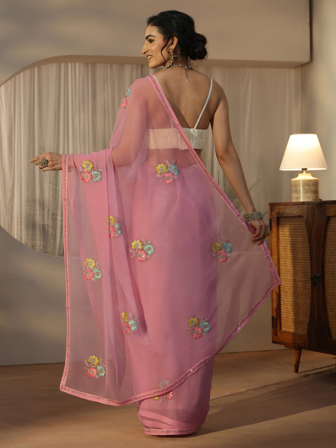 Mameraa Pink Floral Embroidered Chiffon Saree