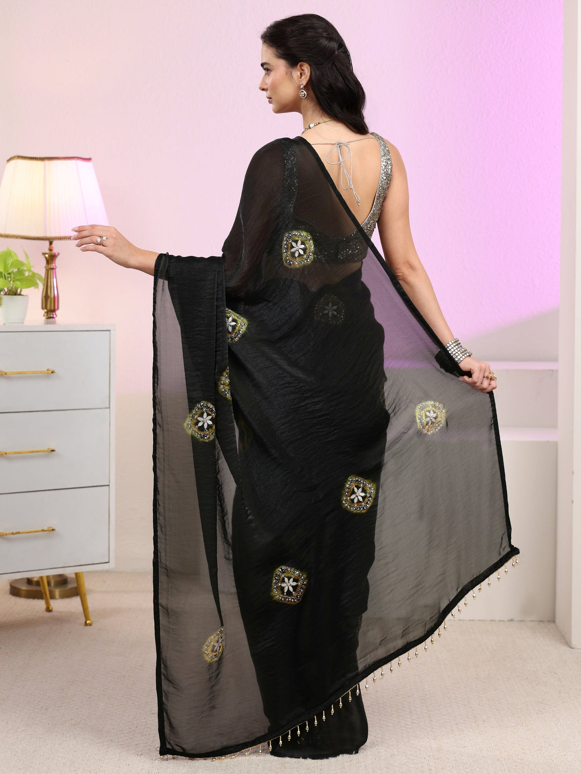Mameraa Black Floral Embroidered Tissue Saree