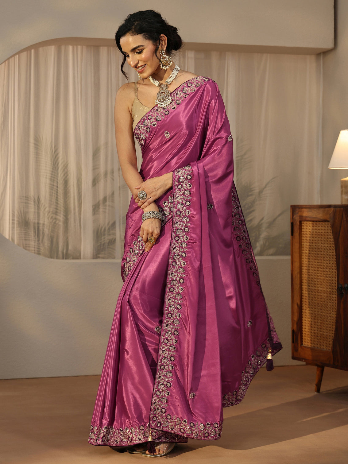 Mameraa Mauve Floral Embroidered Satin Saree