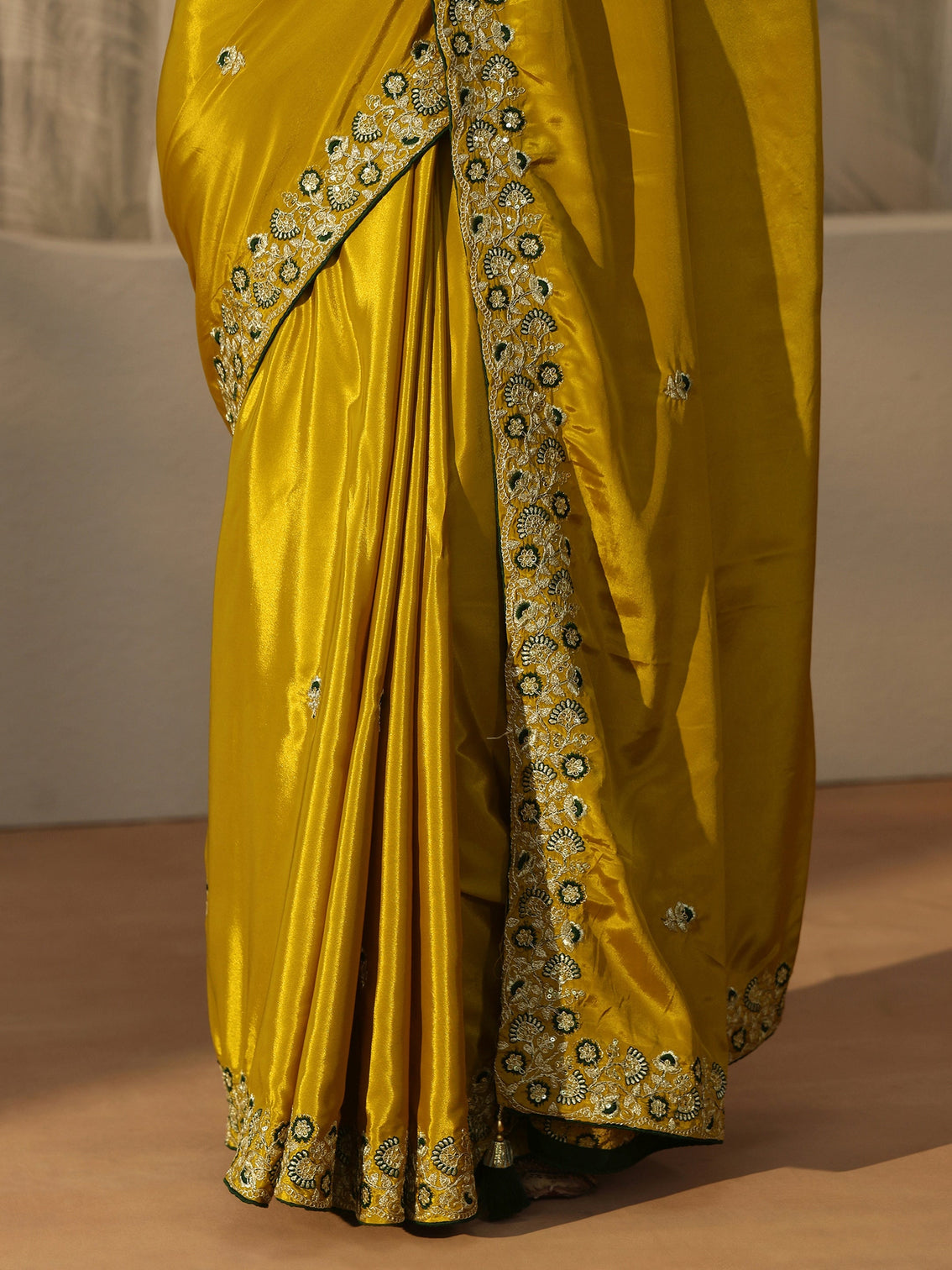 Mameraa Green Floral Embroidered Satin Saree