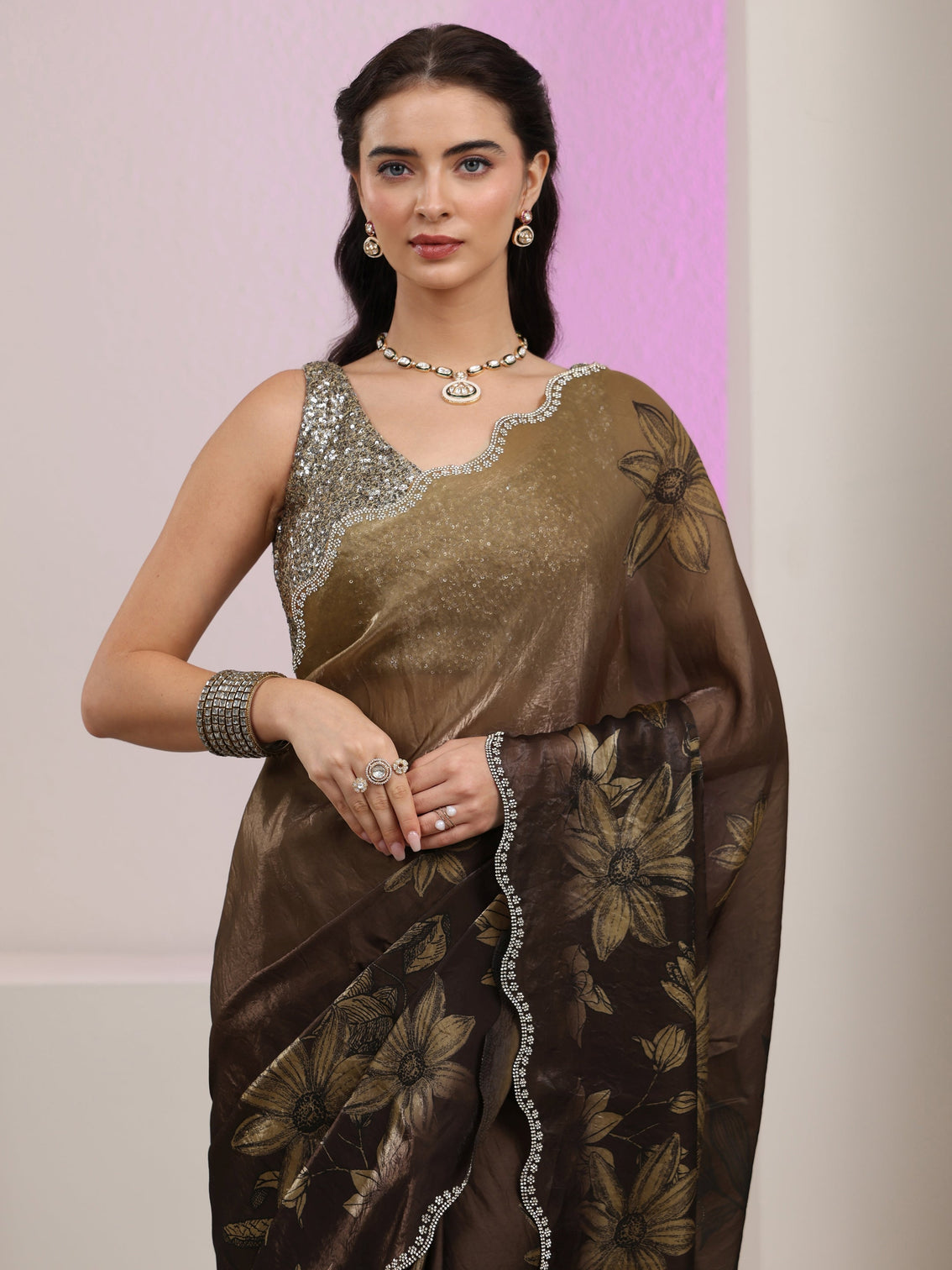 Mameraa Olive Green Floral Printed Tissue Saree with Scalloped Border