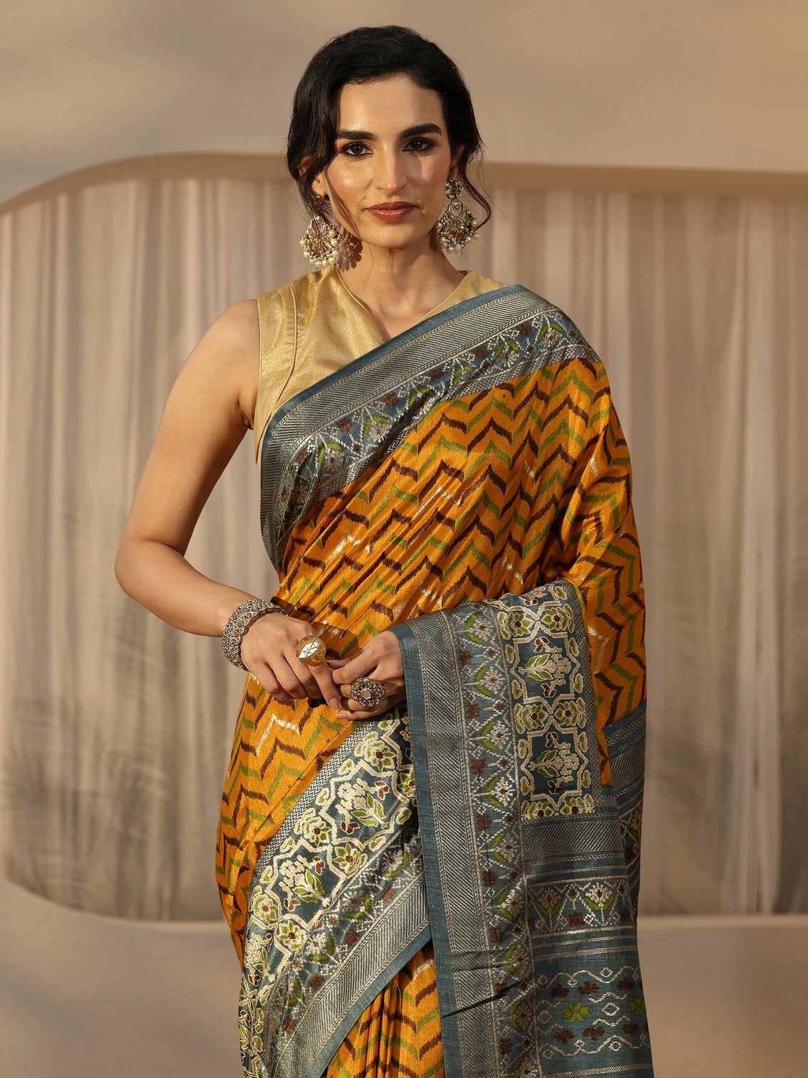 Mameraa Mustard Chevron Printed Silk Blend Saree