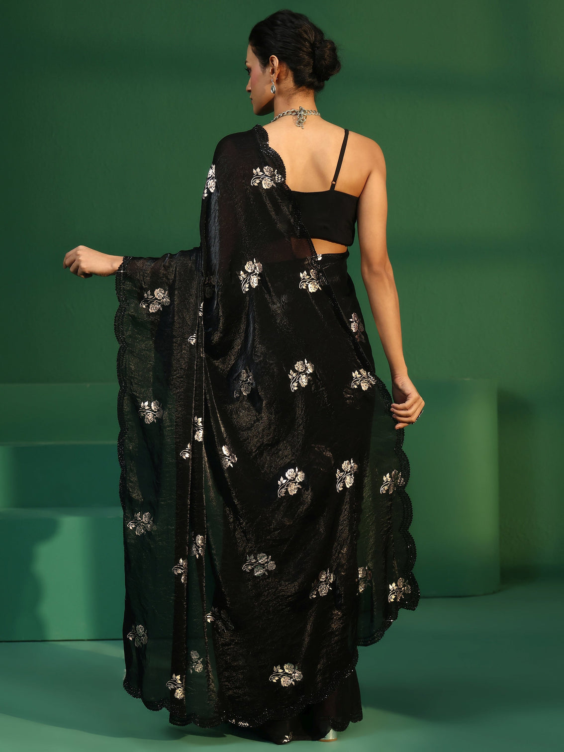 Mameraa Black Floral Foil Printed Tissue Saree