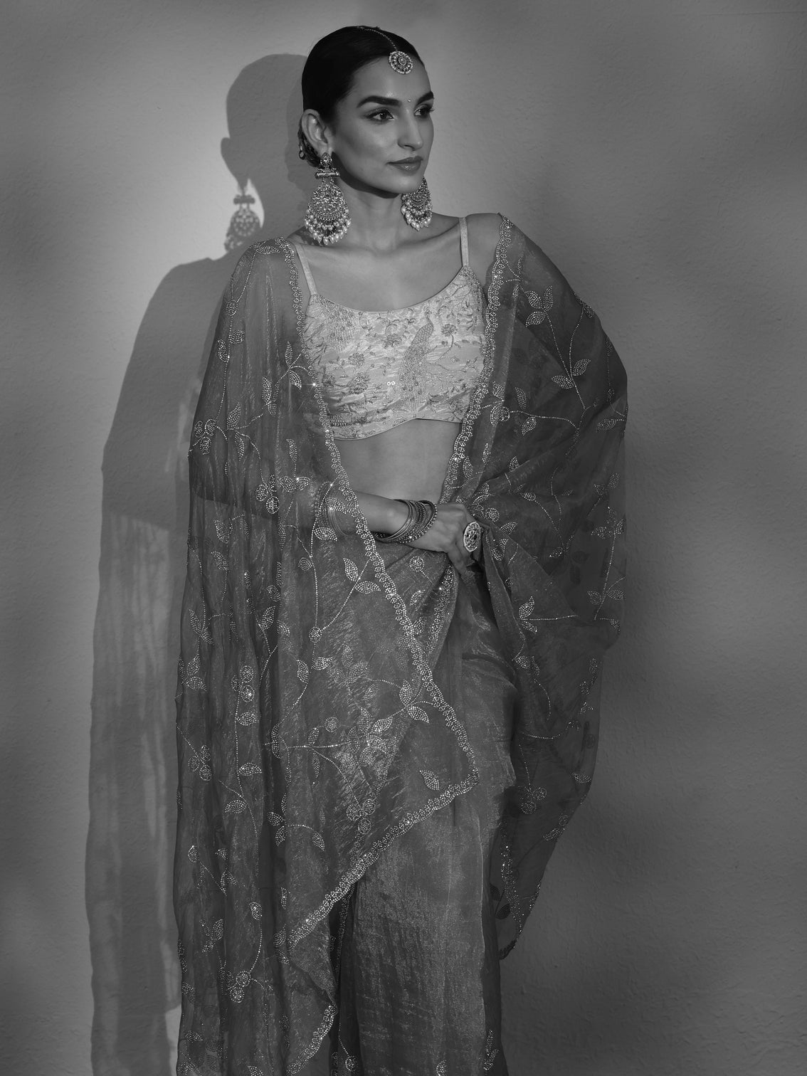 Mameraa Art Gold Floral Embellished Tissue Saree