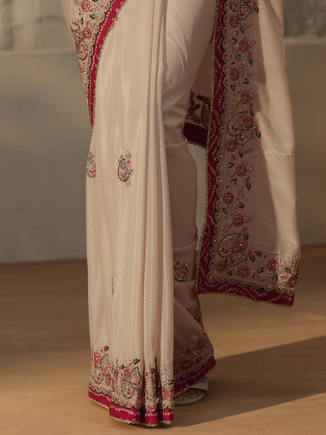Mameraa Cream Floral Embroidered Tissue Saree