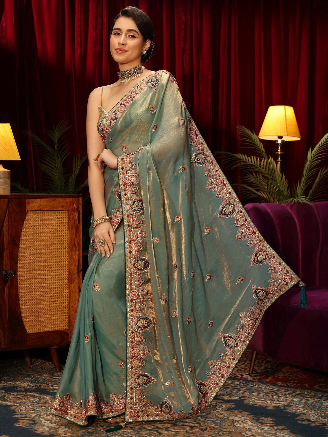 Mameraa Green Floral Embroidered Tissue Saree