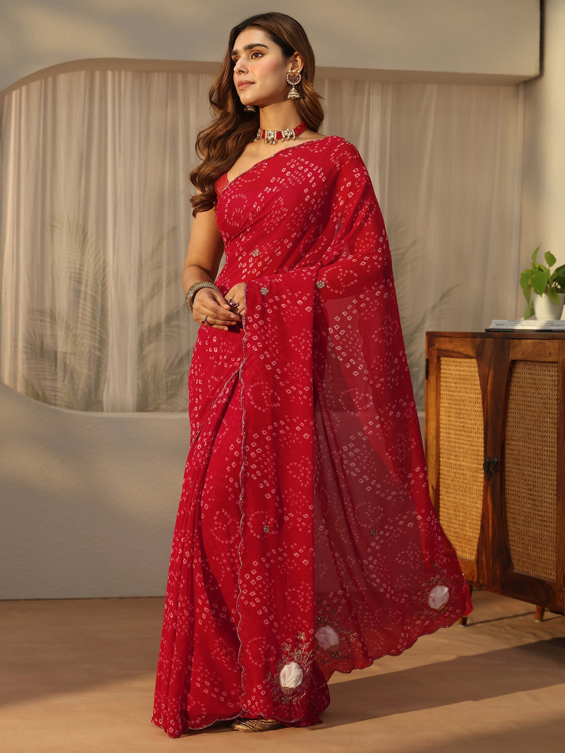 Mameraa Red Bandhani Printed Chiffon Saree with Applique Design
