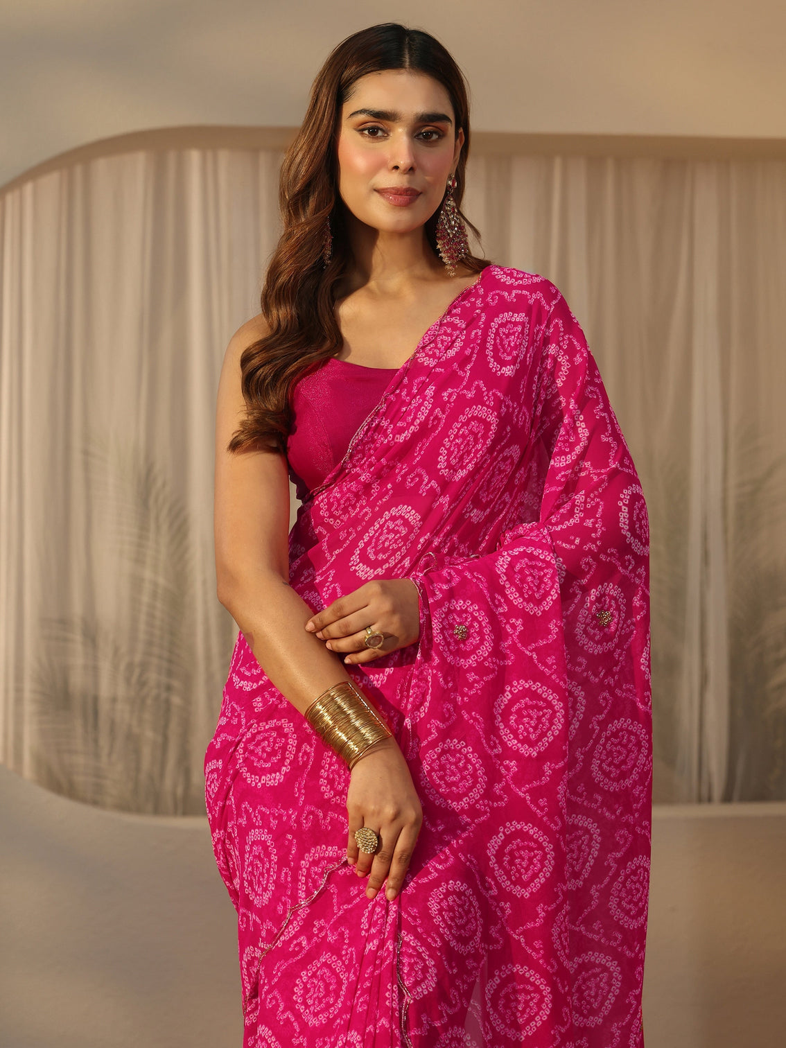 Mameraa Pink Bandhani Print Chiffon Saree with Applique Design
