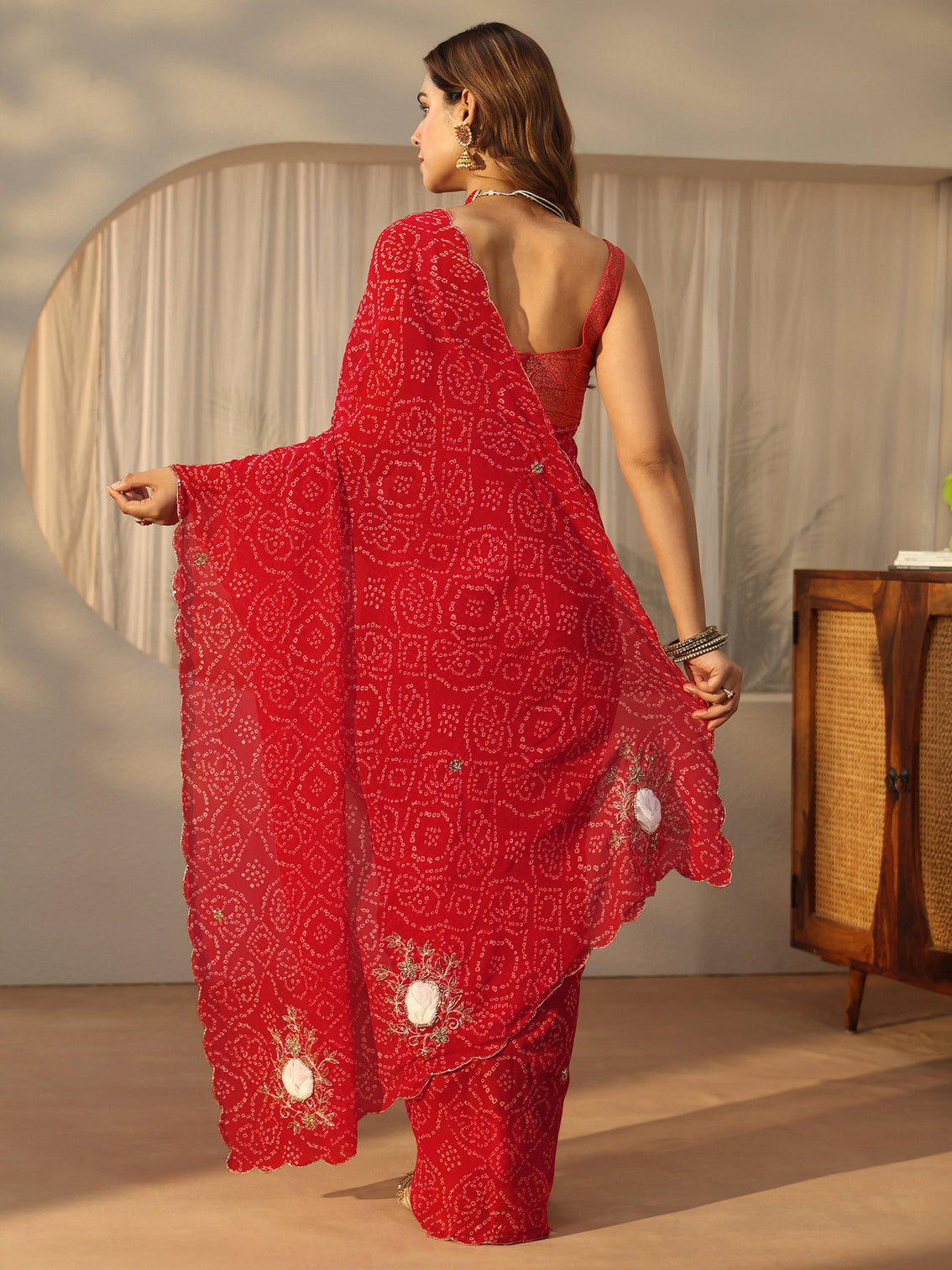 Mameraa Red Bandhani Printed Chiffon Saree with Applique Design