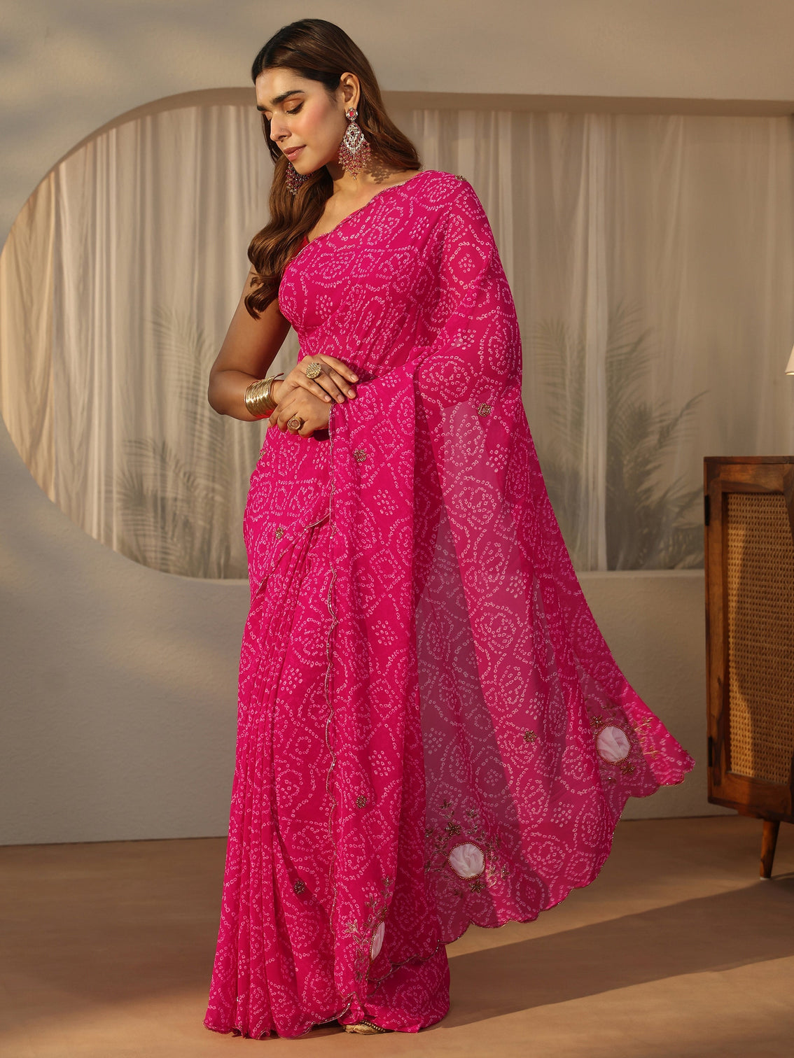 Mameraa Magenta Pink Bandhani Printed Chiffon Saree with Applique Design