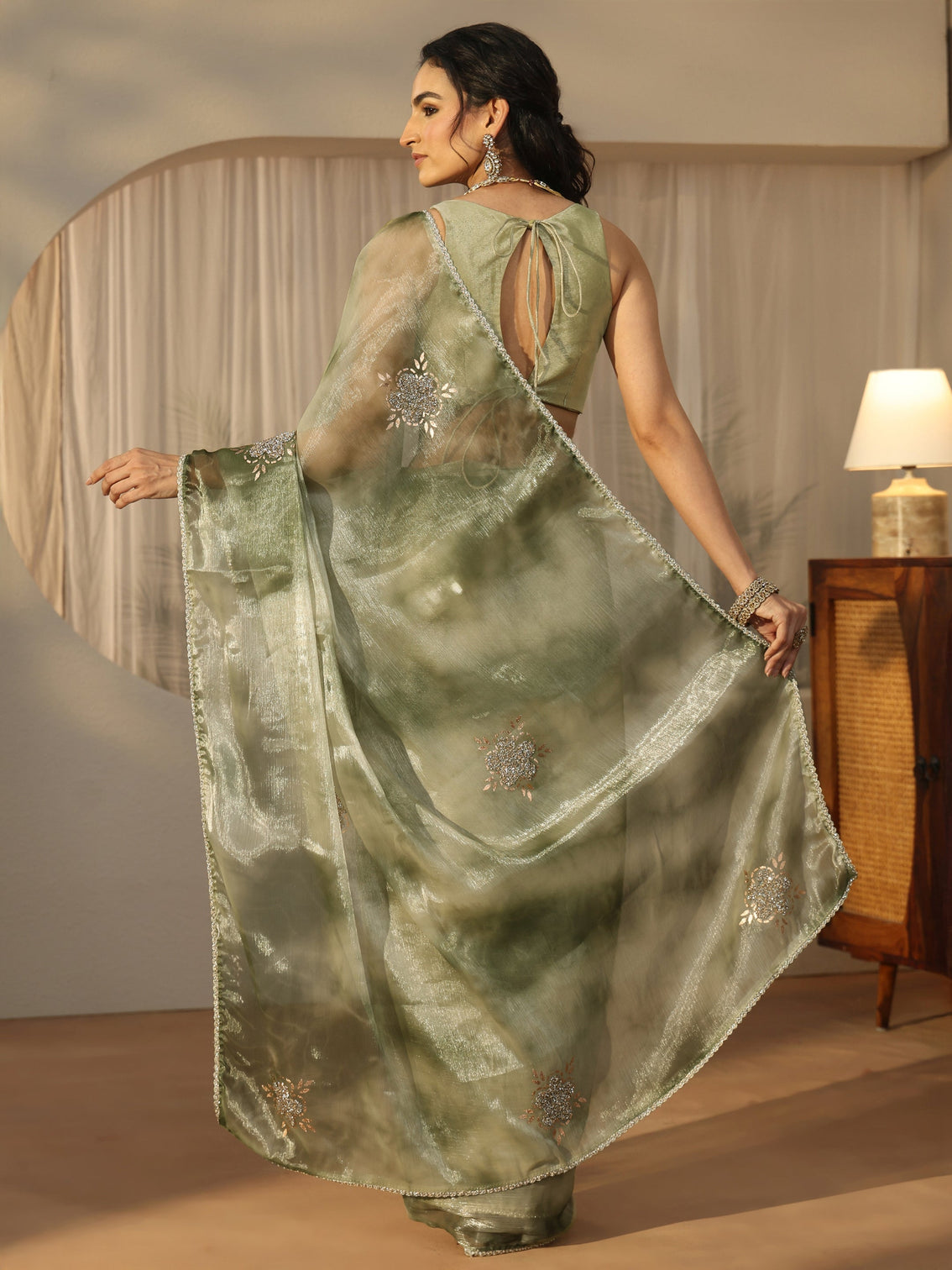 Mameraa Green Floral Embellished Tissue Saree