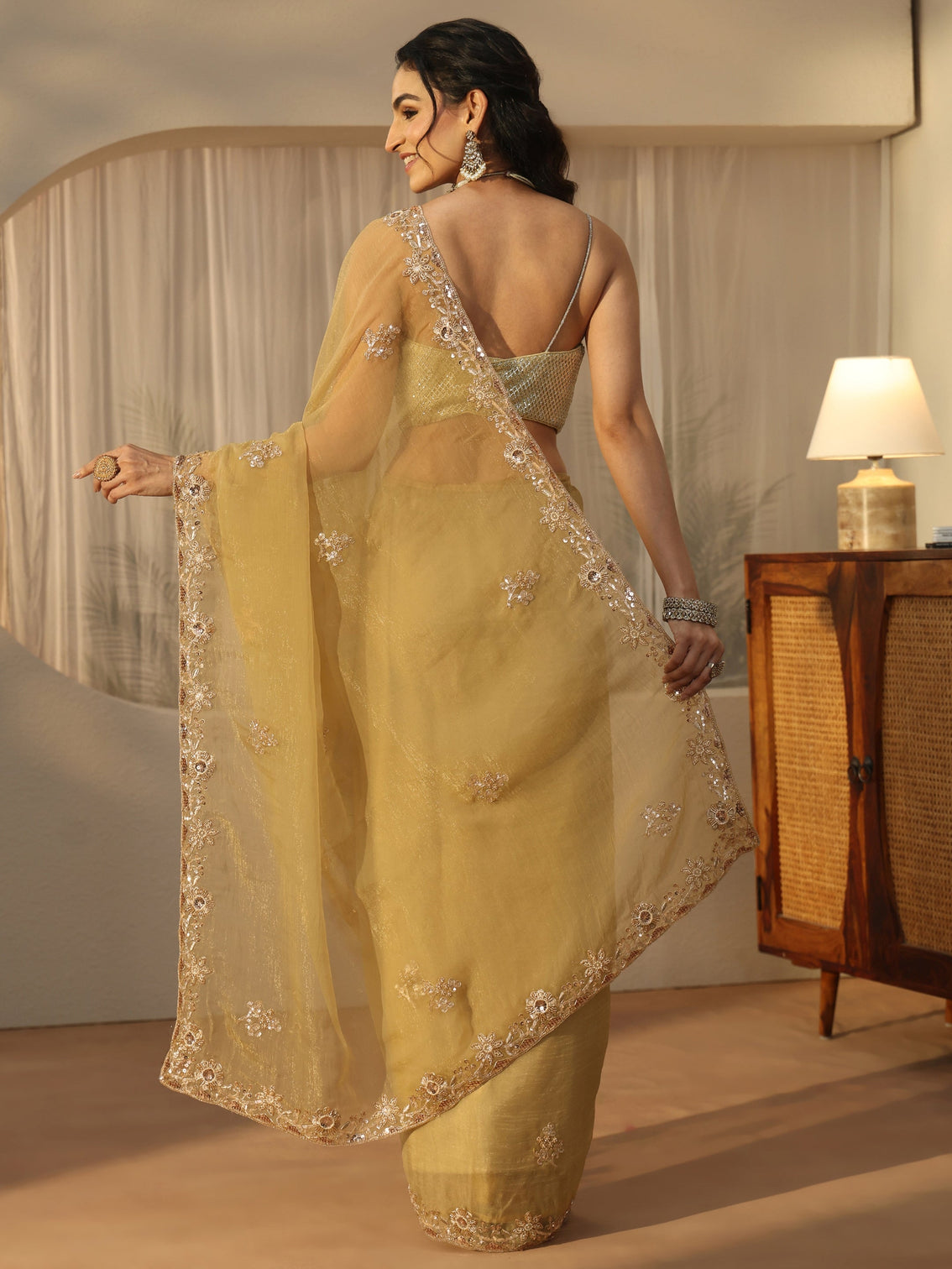 Mameraa Green Floral Embellished Tissue Saree