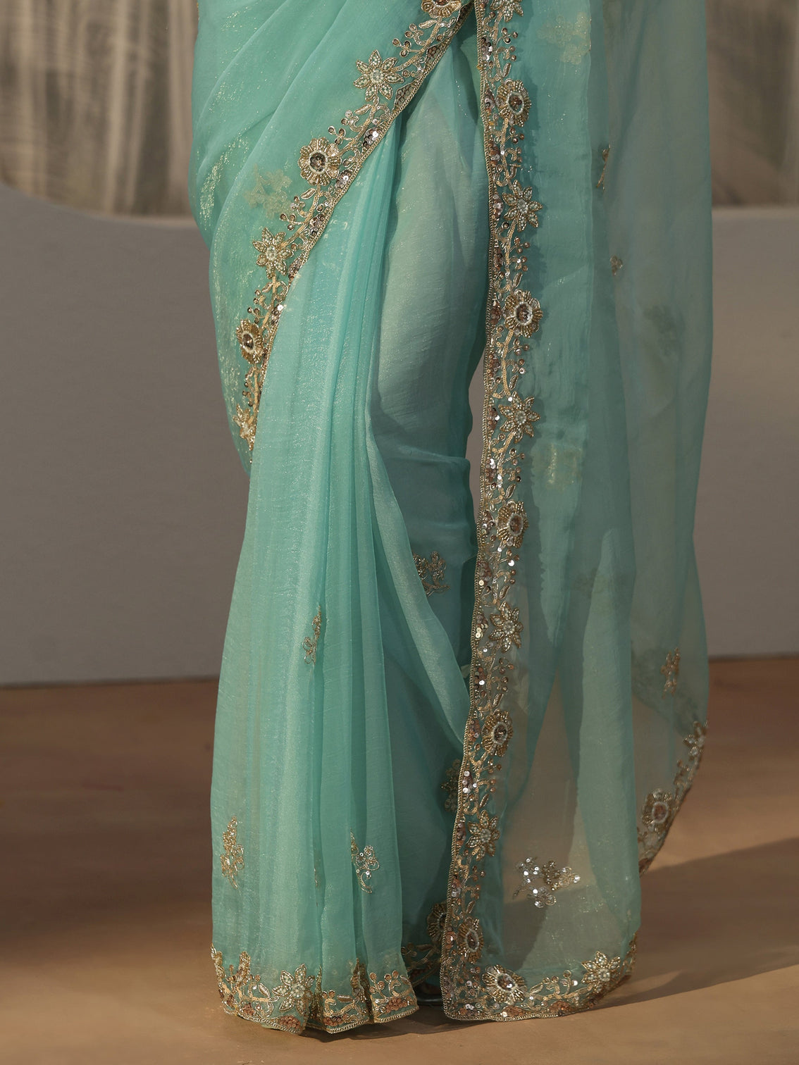 Mameraa Turquoise Blue Floral Embellished Tissue Saree