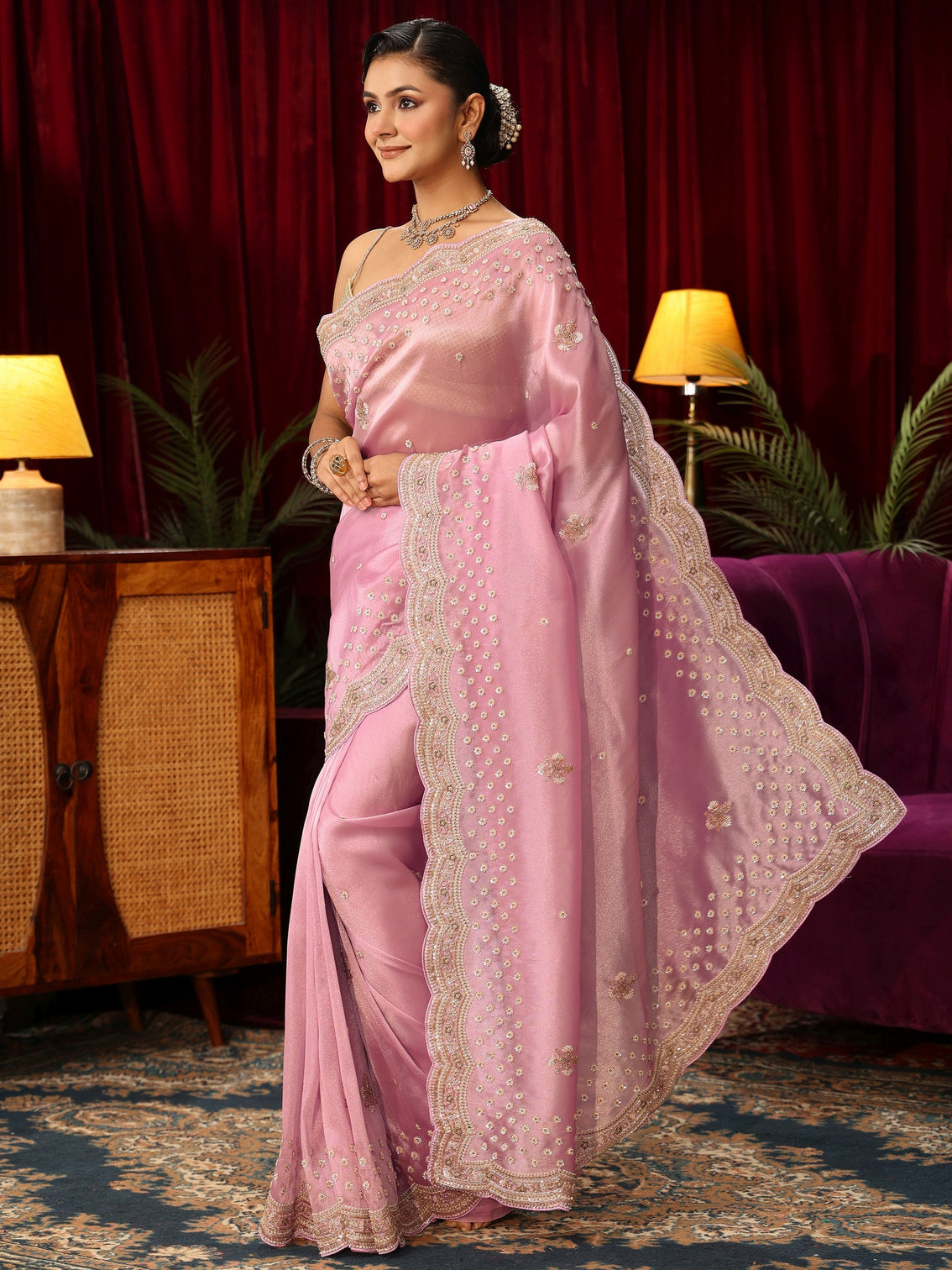Mameraa Art Pink Floral Embroidered Tissue Saree