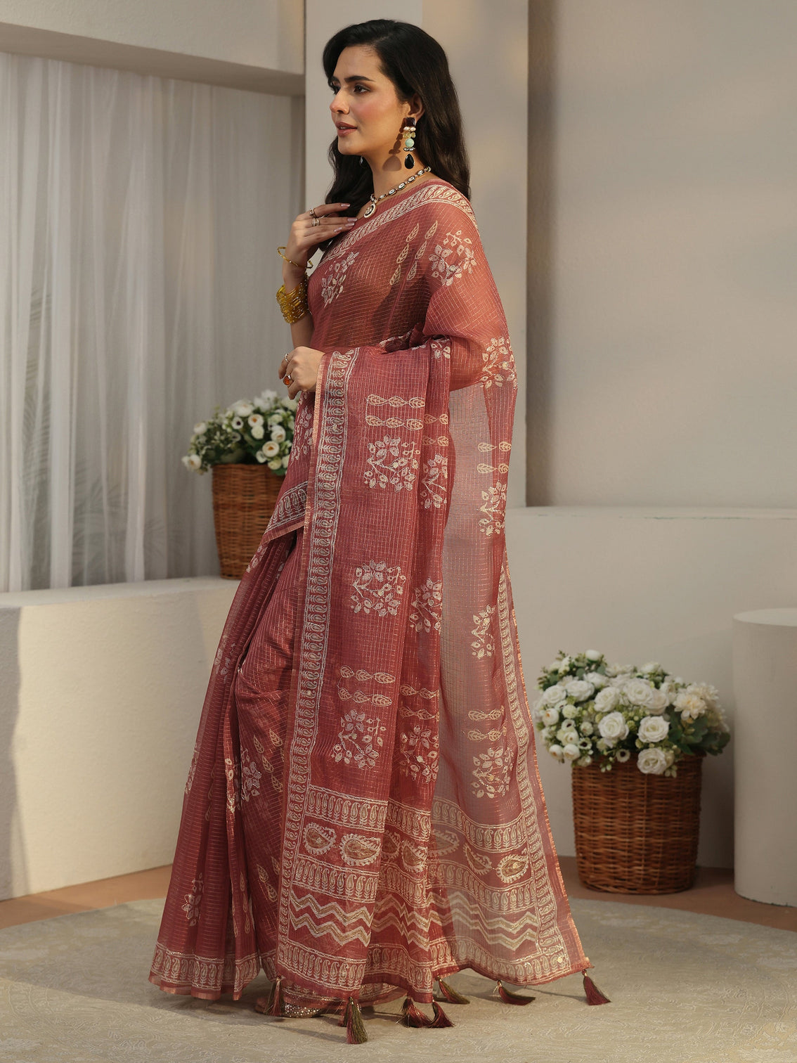 Mameraa Mauve Floral Printed Silk Blend Saree