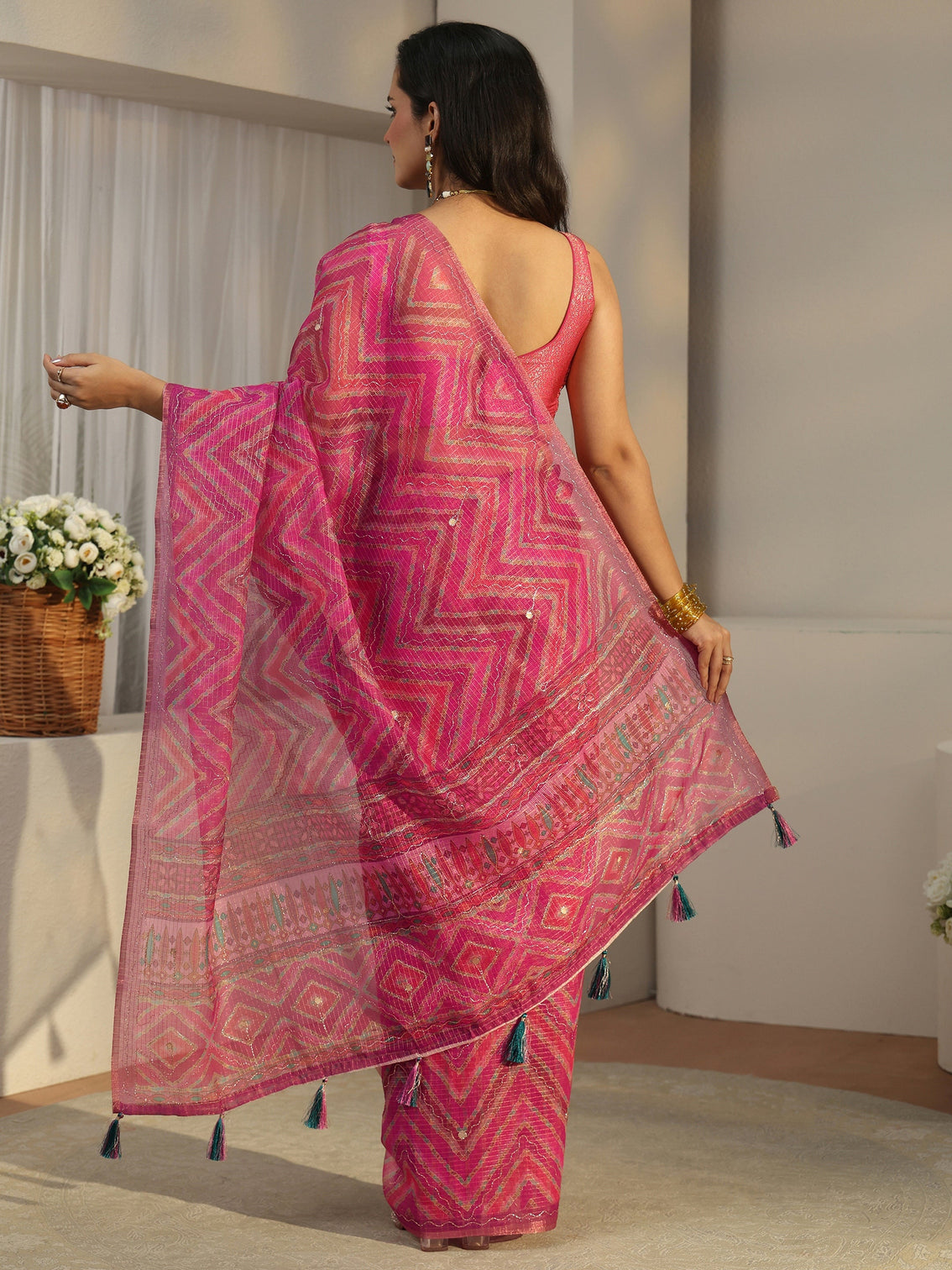 Mameraa Rani Pink Chevron Printed Silk Blend Saree