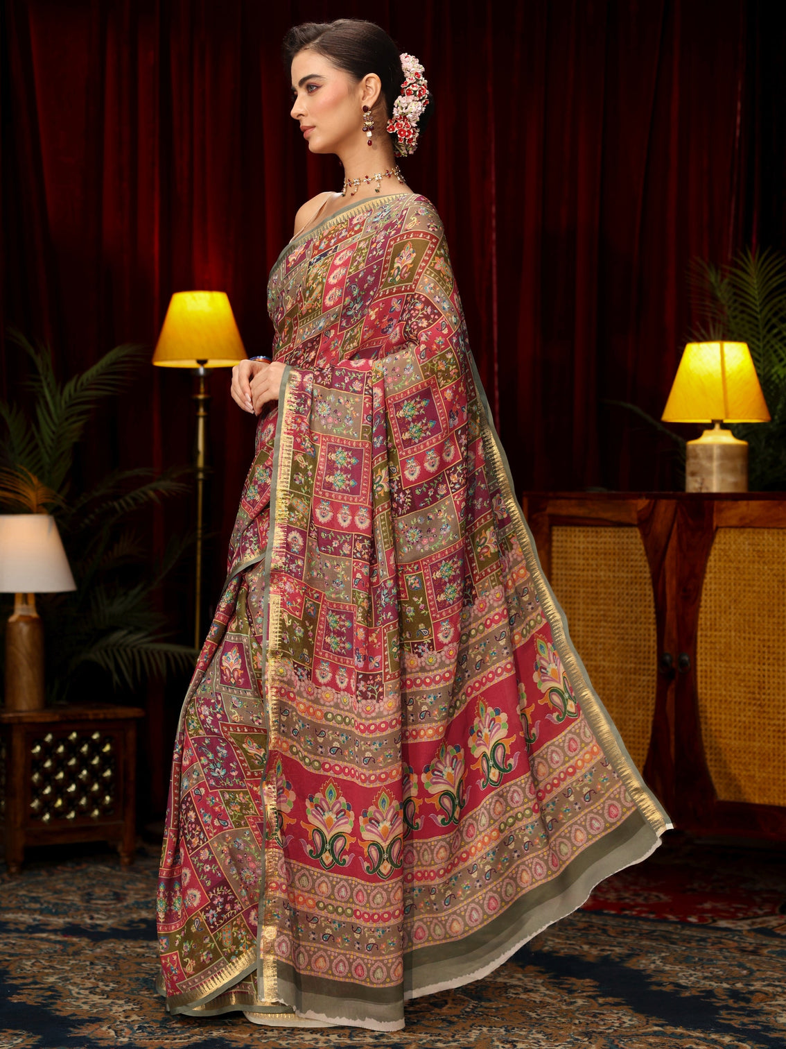 Mameraa Multi Coloured Floral Printed Silk Blend Saree