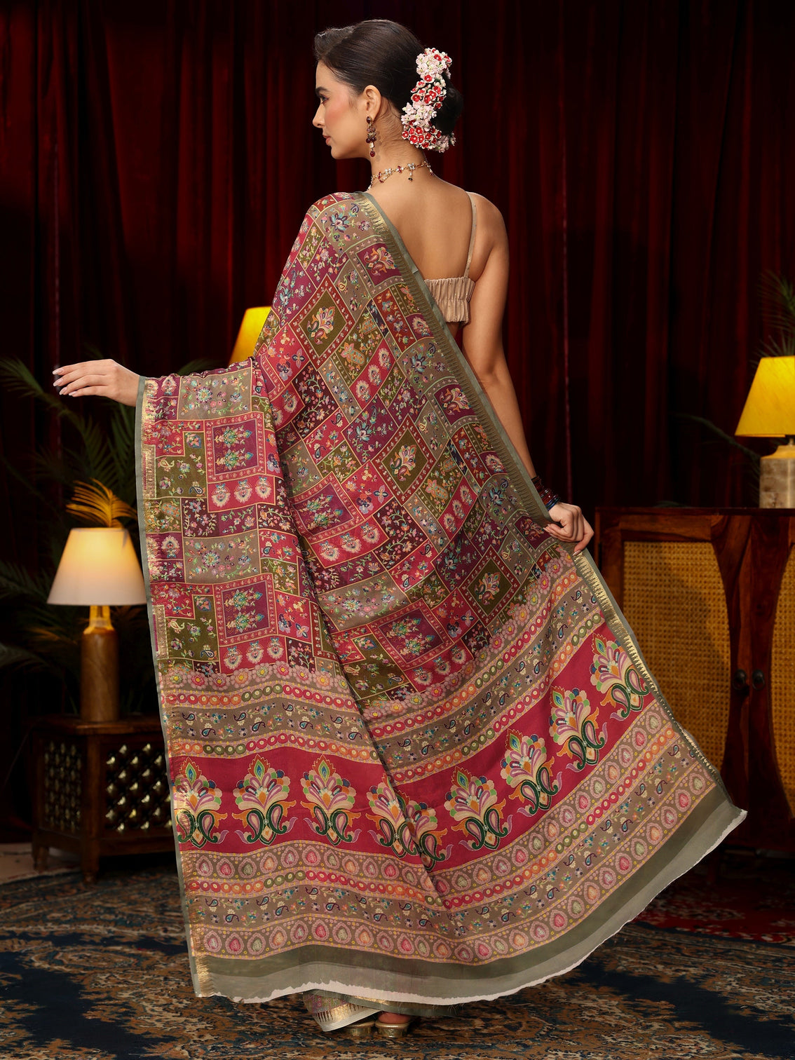 Mameraa Multi Coloured Floral Printed Silk Blend Saree