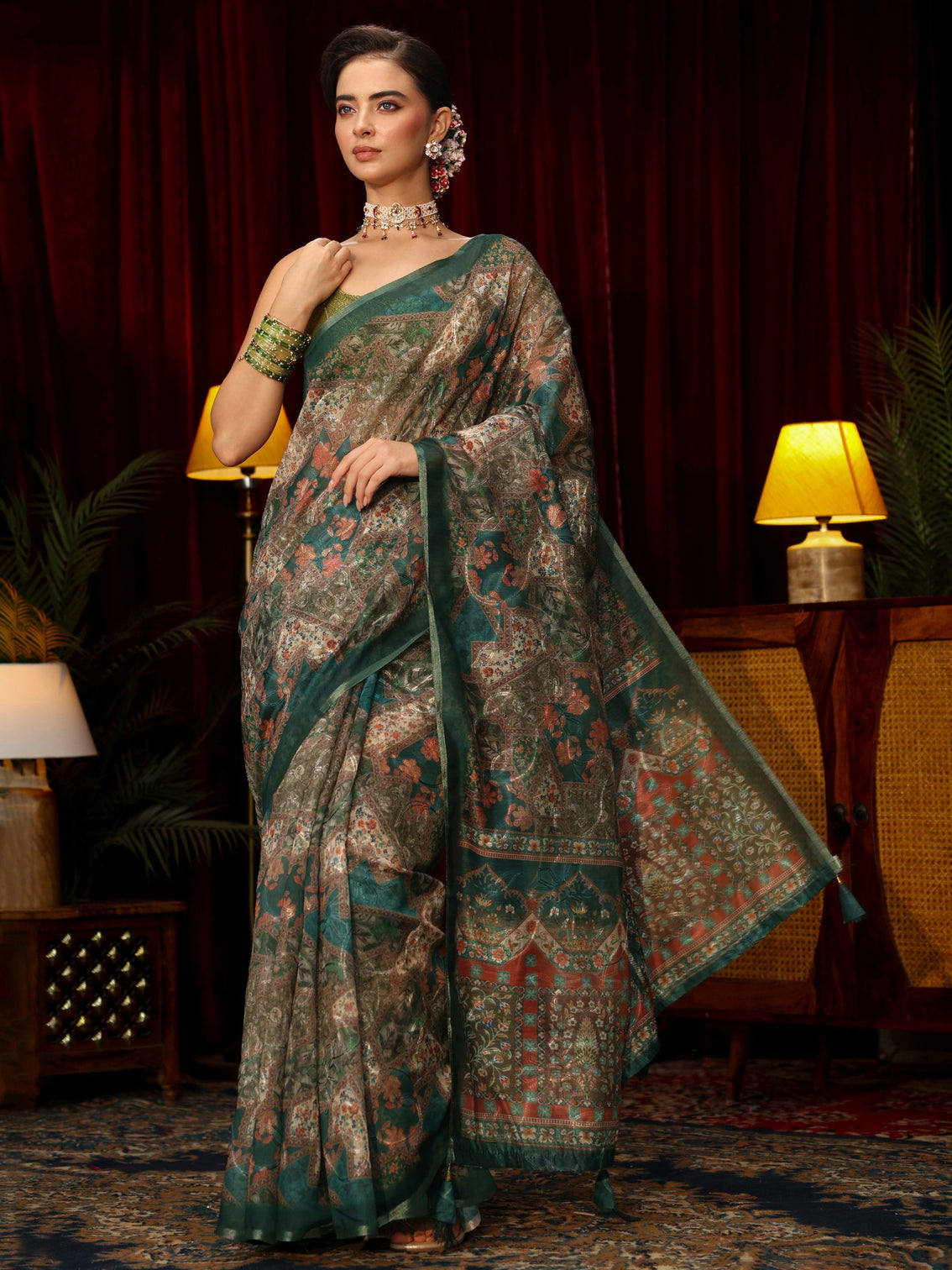 Mameraa Green Floral Printed Silk Blend Saree