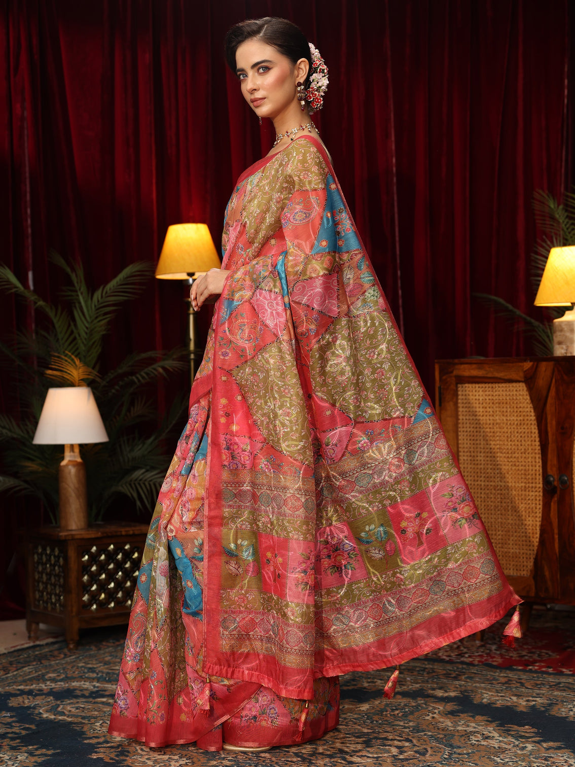Mameraa Multi Coloured Floral Printed Silk Blend Saree
