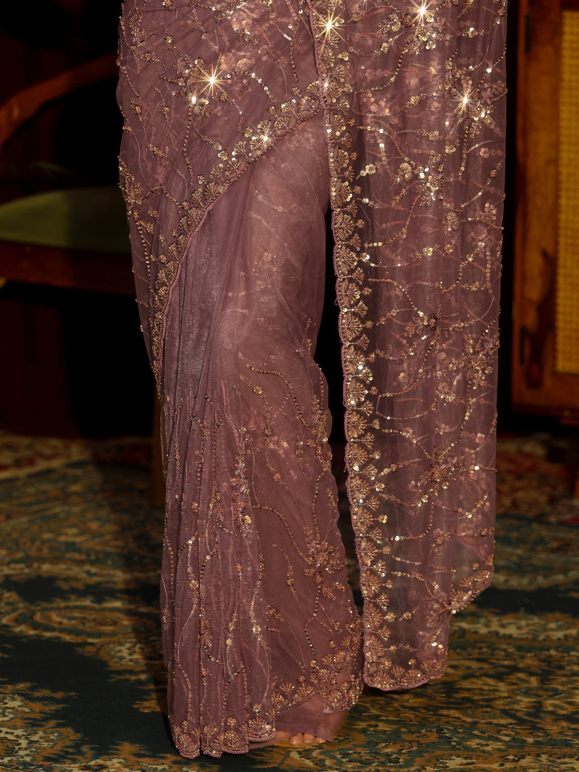 Mameraa Art Mauve Floral Embellished Net Saree
