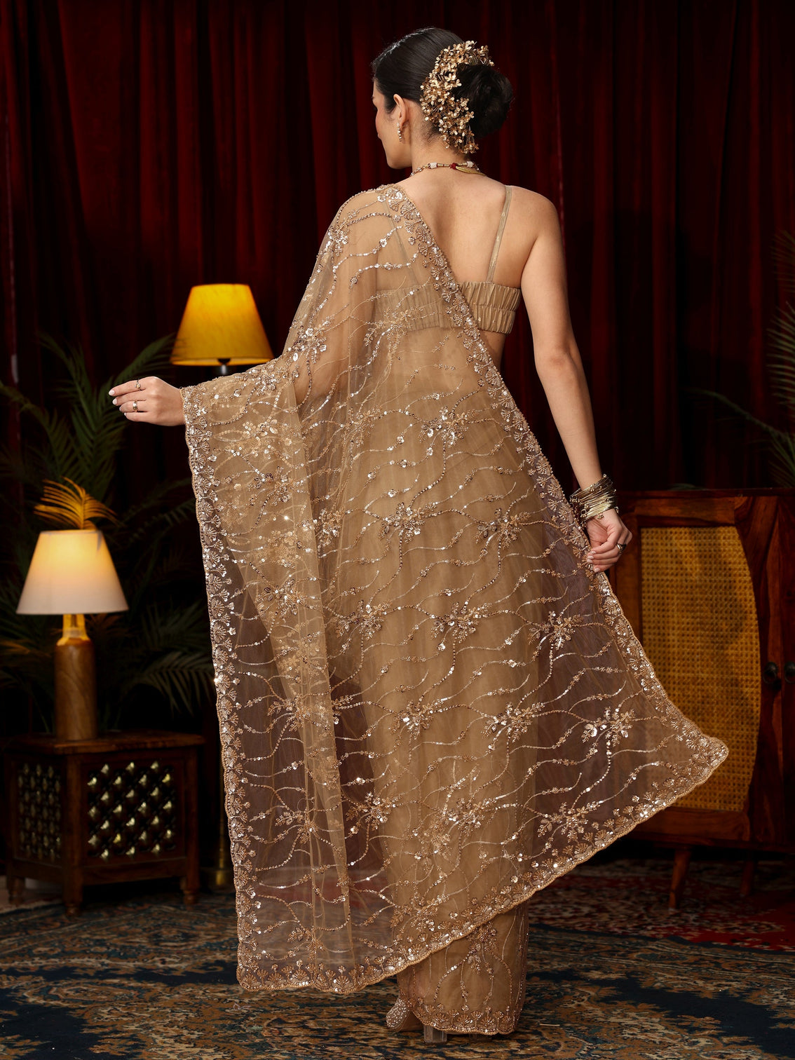 Mameraa Art Golden Sequin Embellished Net Saree