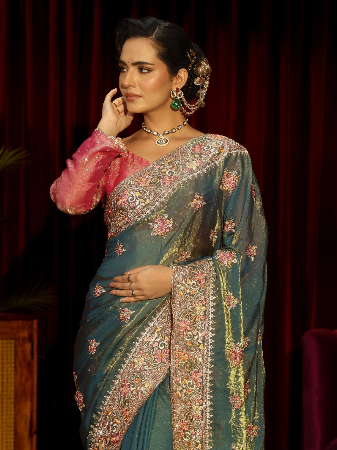 Mameraa Art Green Floral Embroidered Tissue Saree