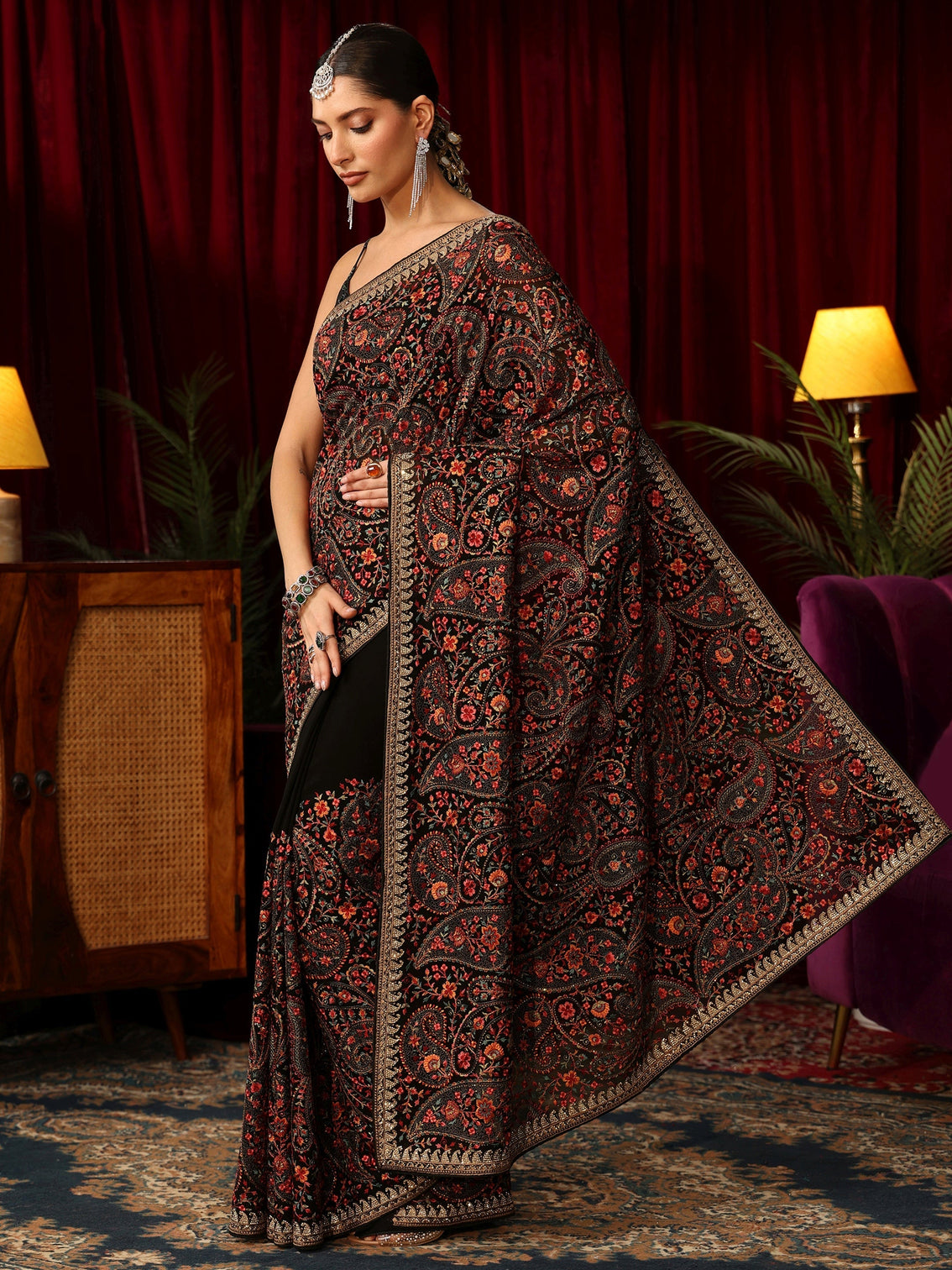 Mameraa Art Black Paisley Embroidered Georgette Saree
