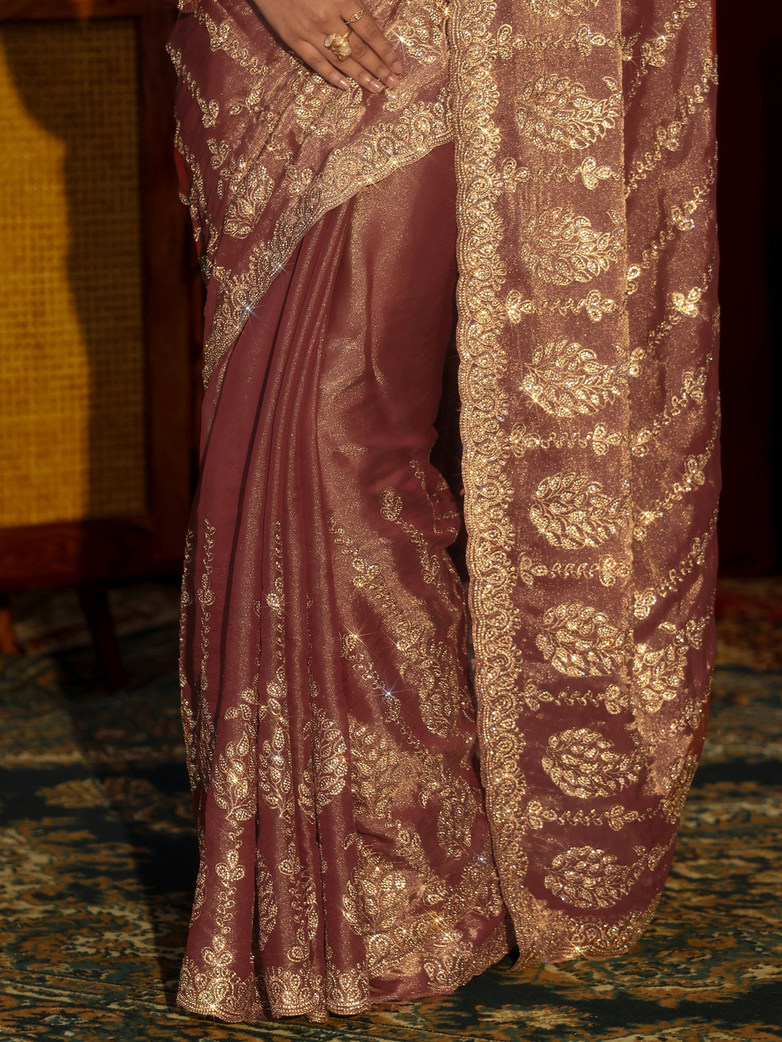 Mameraa Art Mauve Embroidered Tissue Saree