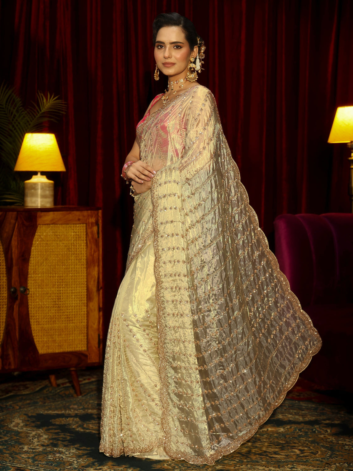Mameraa Art Green Embroidered Tissue Saree