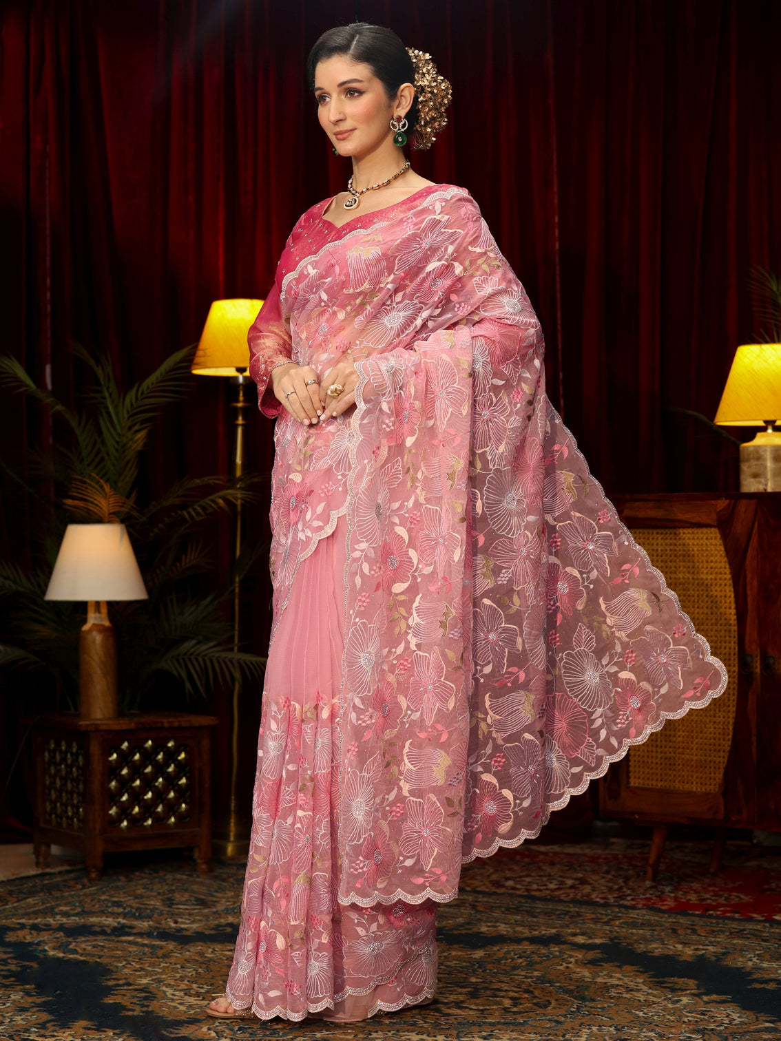 Mameraa Art Pink Floral Embroidered Tissue Saree