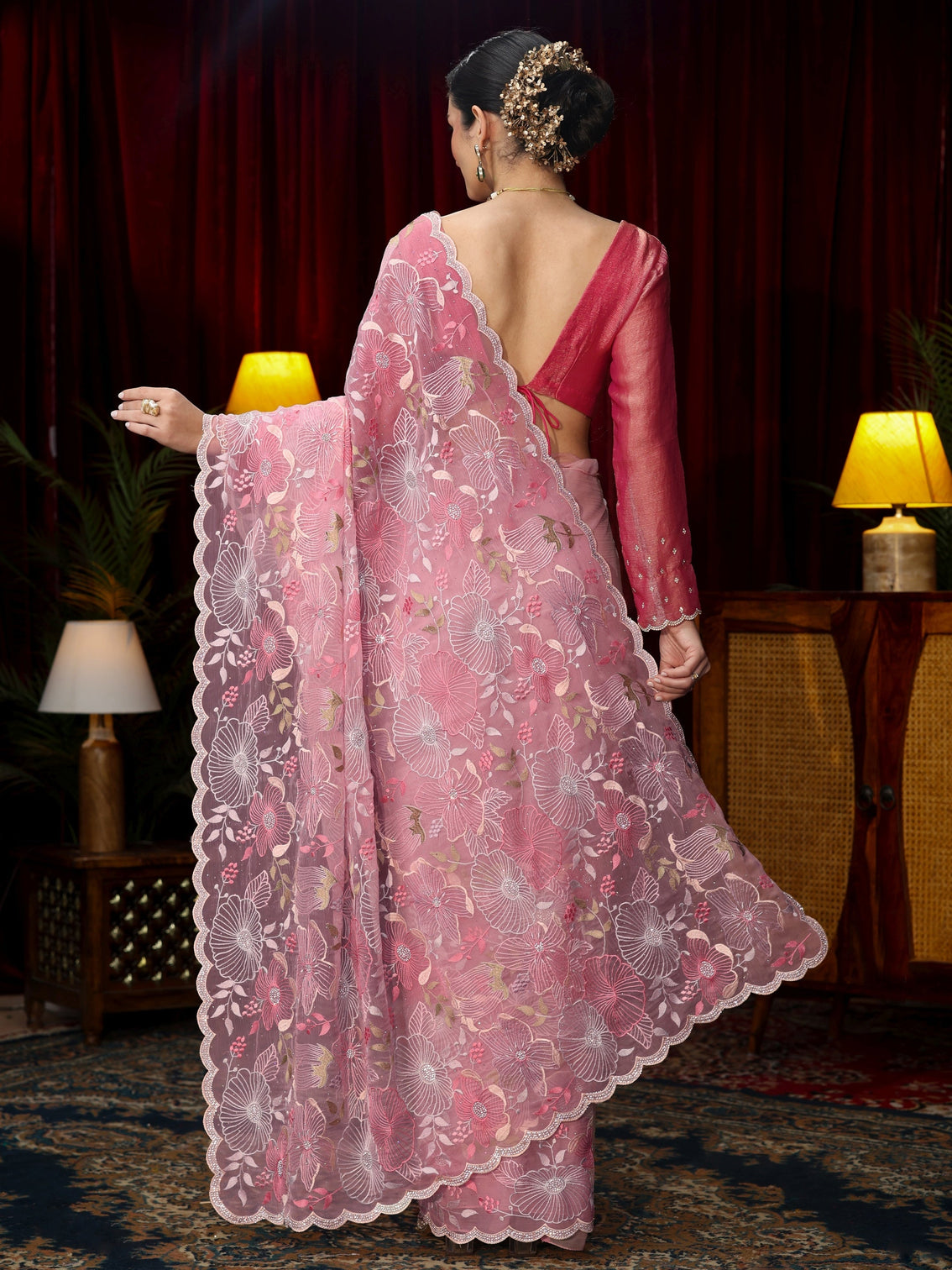 Mameraa Art Pink Floral Embroidered Tissue Saree