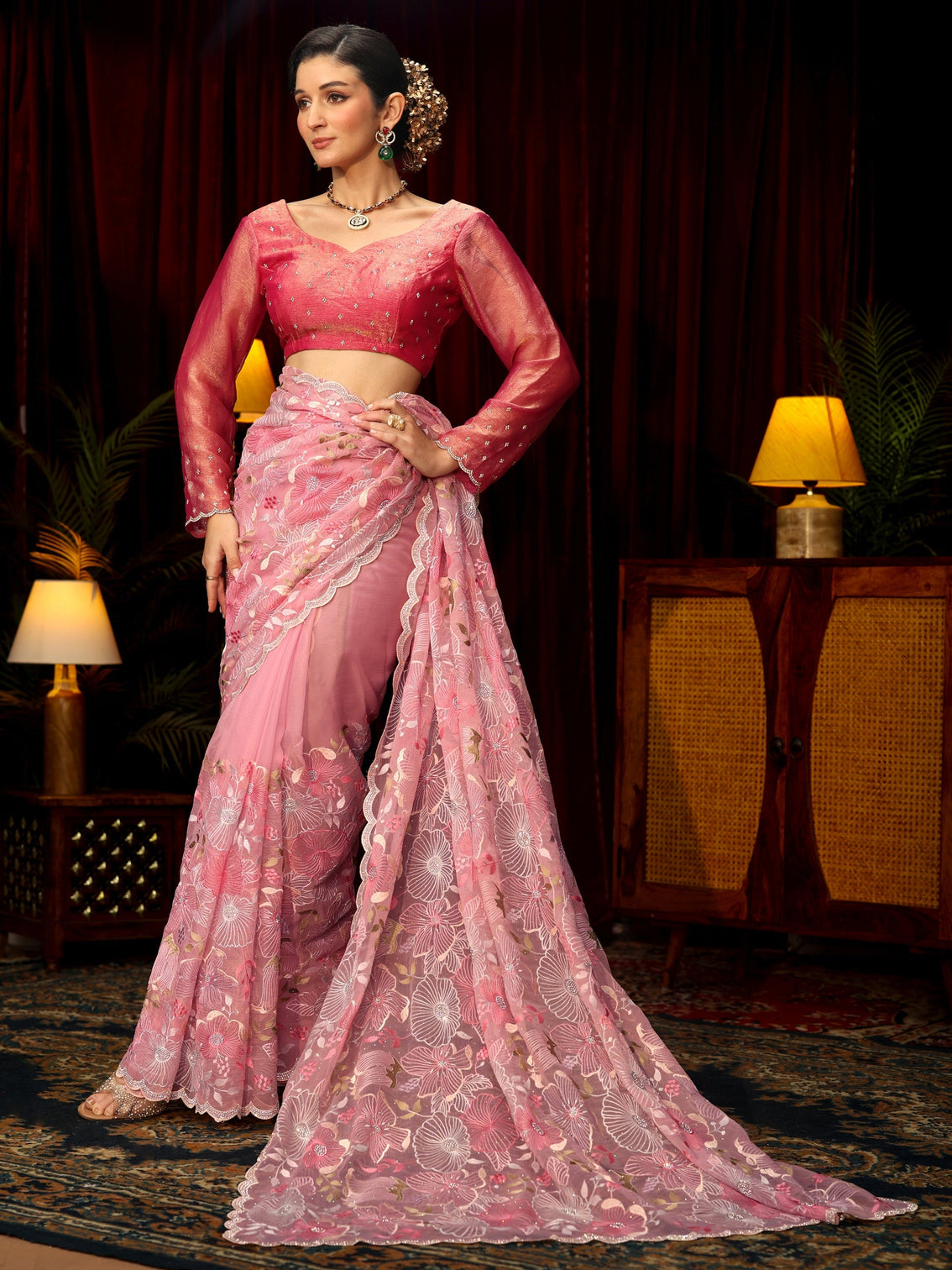 Mameraa Art Pink Floral Embroidered Tissue Saree